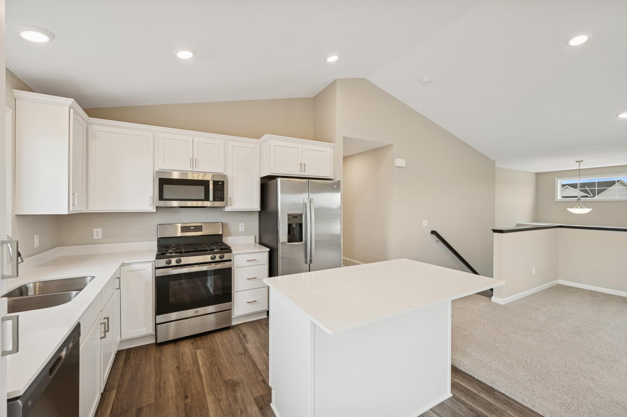 View of Residential at 733 Frankfort Way, Waverly MN 55390, Waverly (4 of 22) - Mike Wilen | Minnesota Team Real Estate