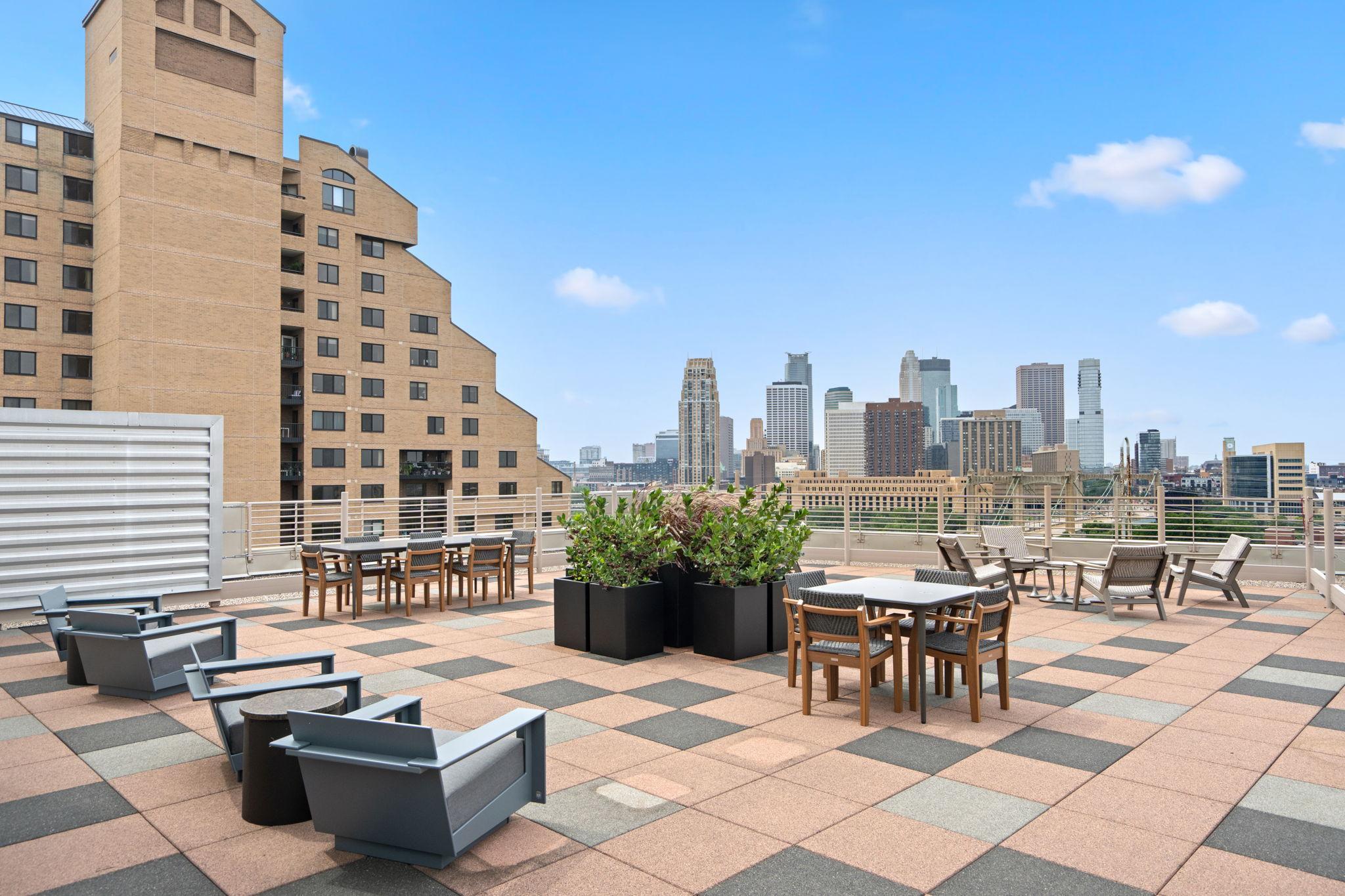 View of Residential at 100 2nd Street #A560, Minneapolis MN 55413, Minneapolis (40 of 47) - Mike Wilen | Minnesota Team Real Estate