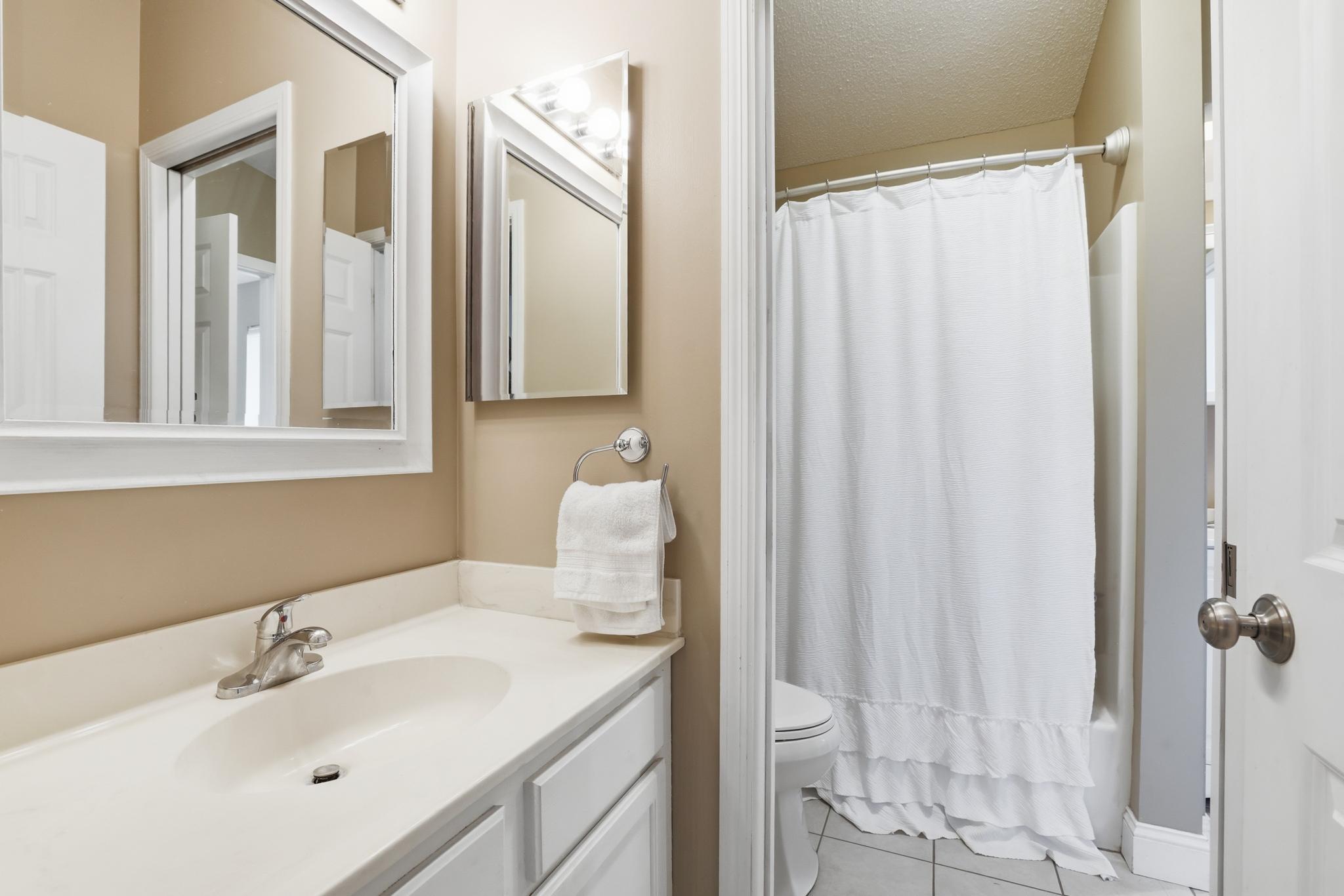 View of Residential at 2078 Mainstreet, Hopkins MN 55343, Hopkins (25 of 30) - Mike Wilen | Minnesota Team Real Estate