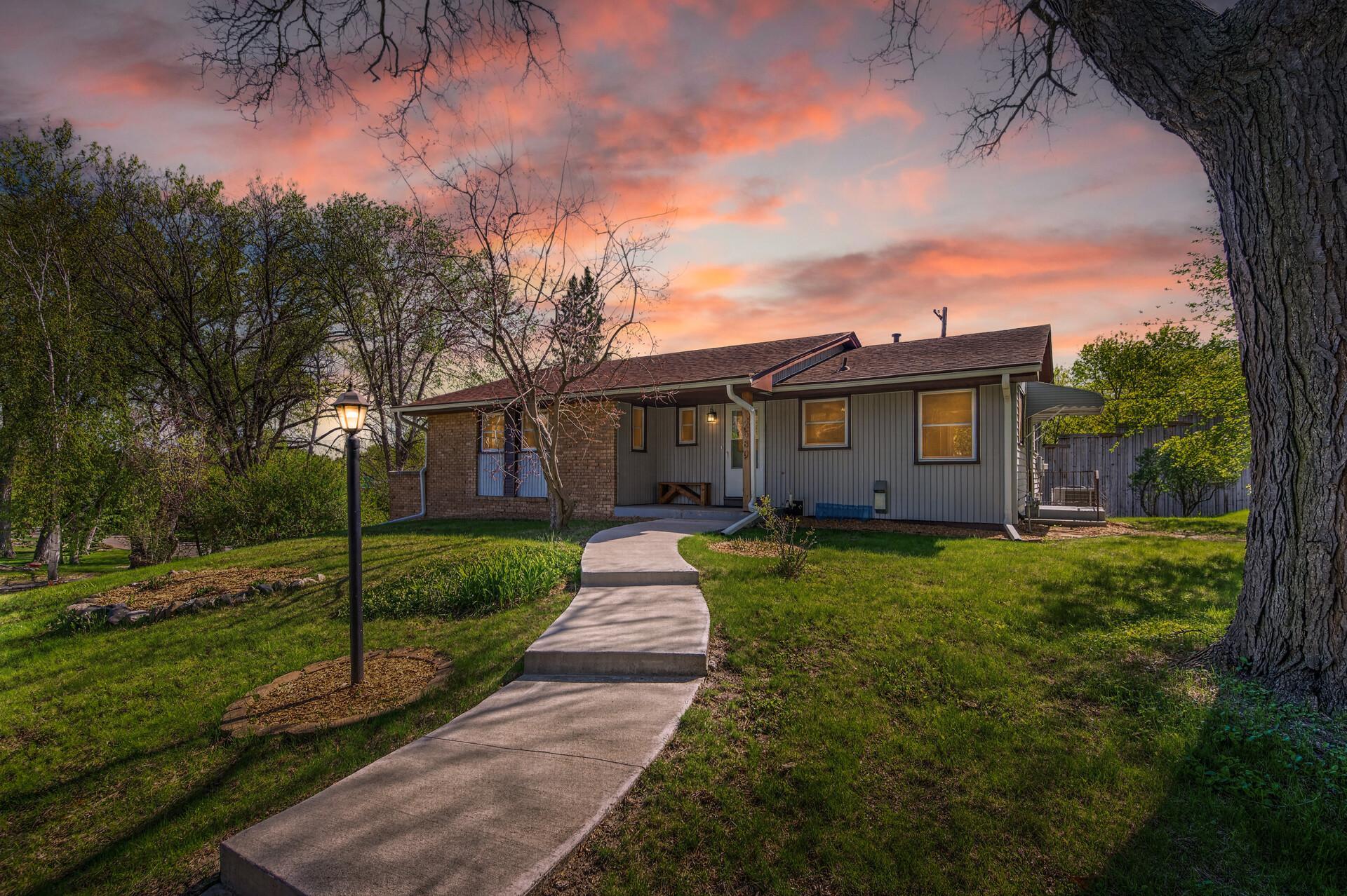 View of Single Family at 2580 Winfield Avenue, Golden Valley - Mike Wilen | Minnesota Team Real Estate