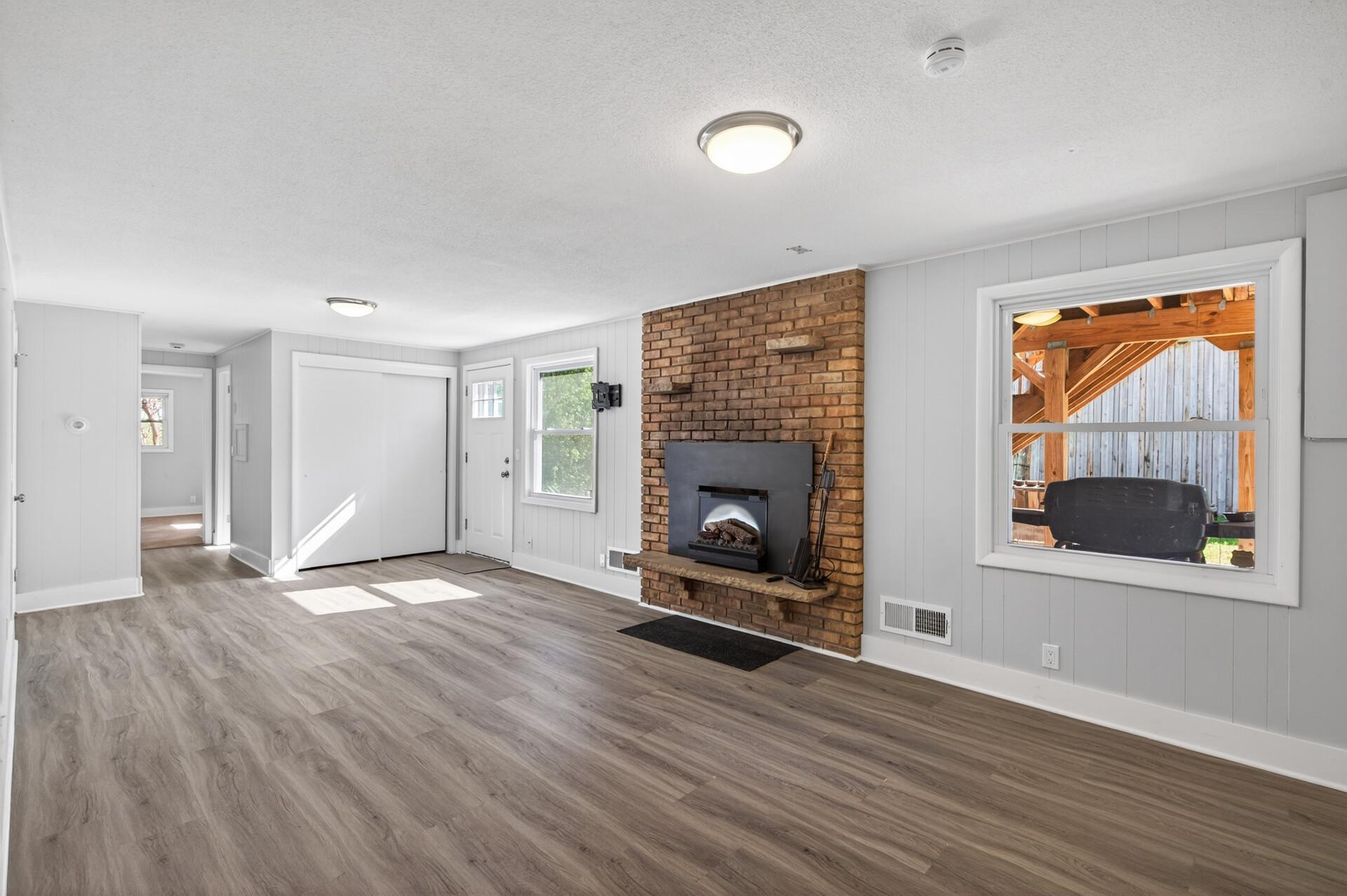 View of Residential at 2580 Winfield Avenue, Golden Valley MN 55422, Golden Valley (20 of 29) - Mike Wilen | Minnesota Team Real Estate