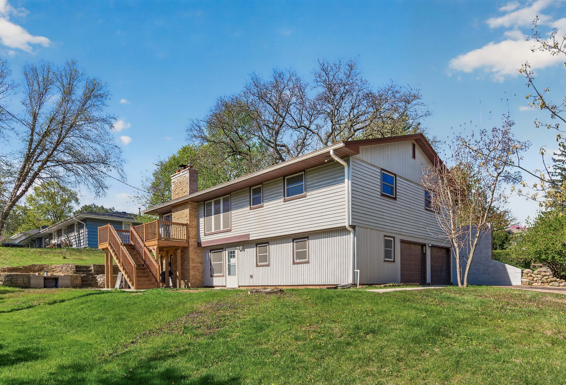 View of Residential at 2580 Winfield Avenue, Golden Valley MN 55422, Golden Valley (26 of 29) - Mike Wilen | Minnesota Team Real Estate