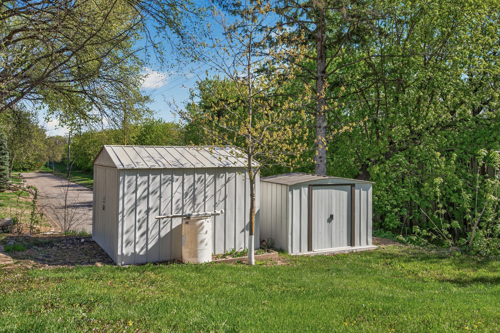 View of Residential at 2580 Winfield Avenue, Golden Valley MN 55422, Golden Valley (27 of 29) - Mike Wilen | Minnesota Team Real Estate