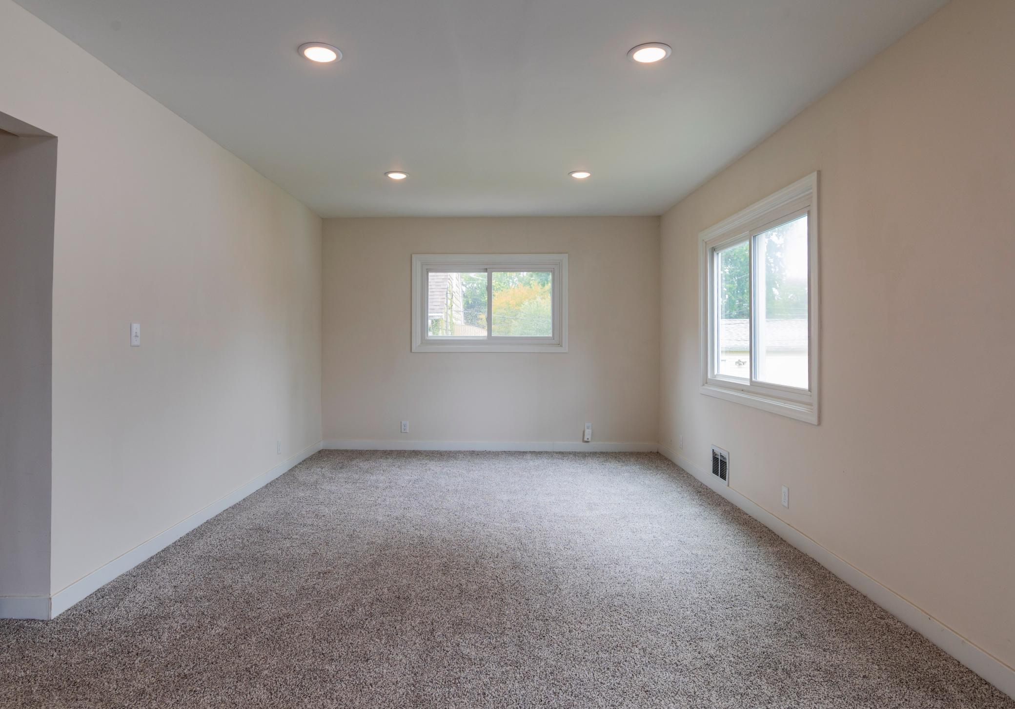 View of Residential at 772 Iowa Avenue, Saint Paul MN 55117, Saint Paul (15 of 32) - Mike Wilen | Minnesota Team Real Estate