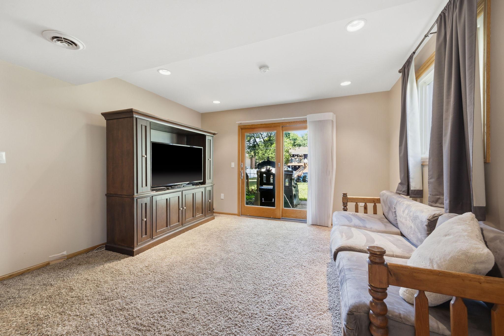 View of Residential at 3261 Zane Avenue, Crystal MN 55422, Crystal (14 of 21) - Mike Wilen | Minnesota Team Real Estate