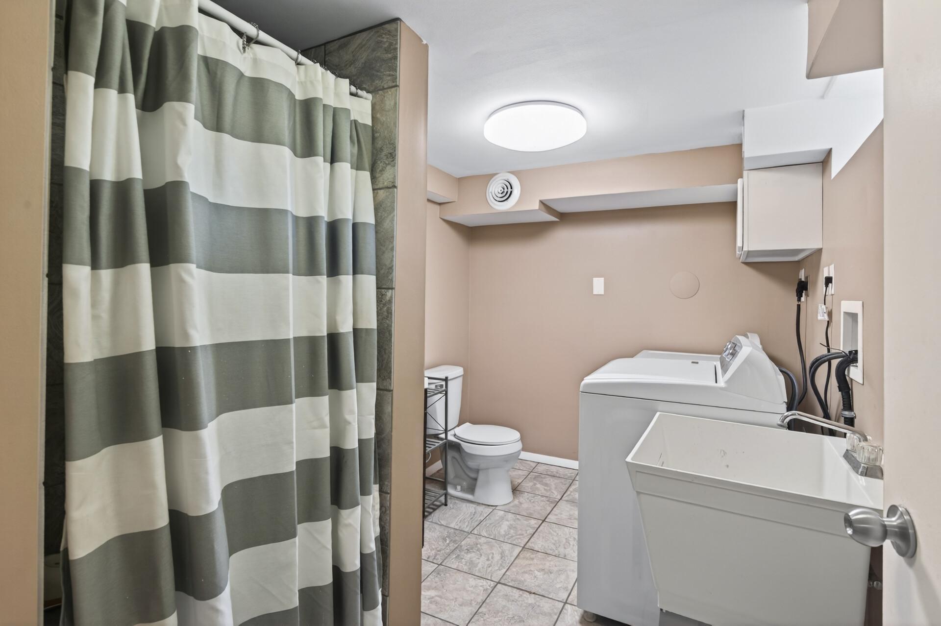 View of Residential at 3341 Aquila Avenue, Saint Louis Park MN 55426, Saint Louis Park (22 of 33) - Mike Wilen | Minnesota Team Real Estate