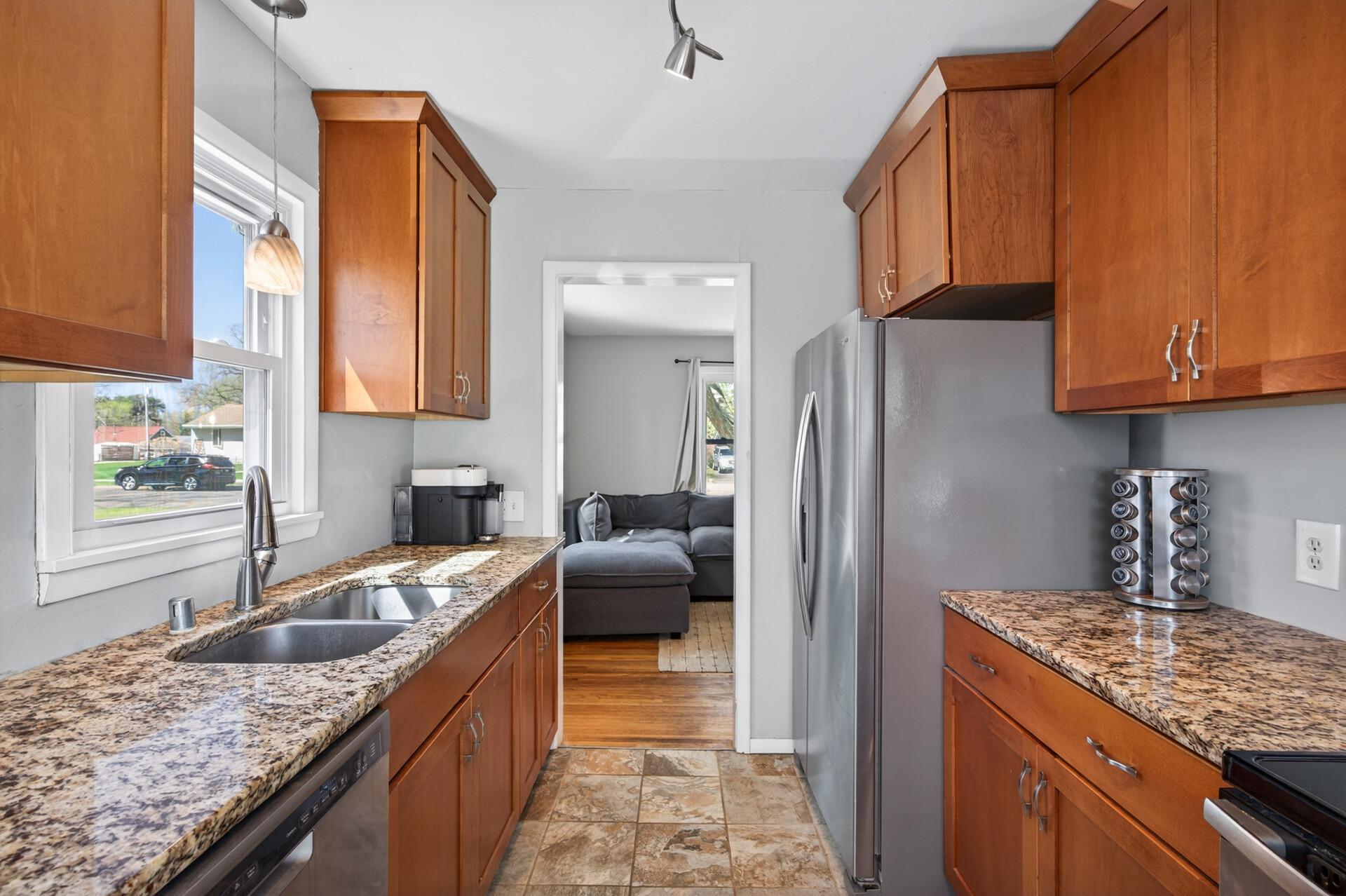 View of Residential at 3341 Aquila Avenue, Saint Louis Park MN 55426, Saint Louis Park (9 of 33) - Mike Wilen | Minnesota Team Real Estate