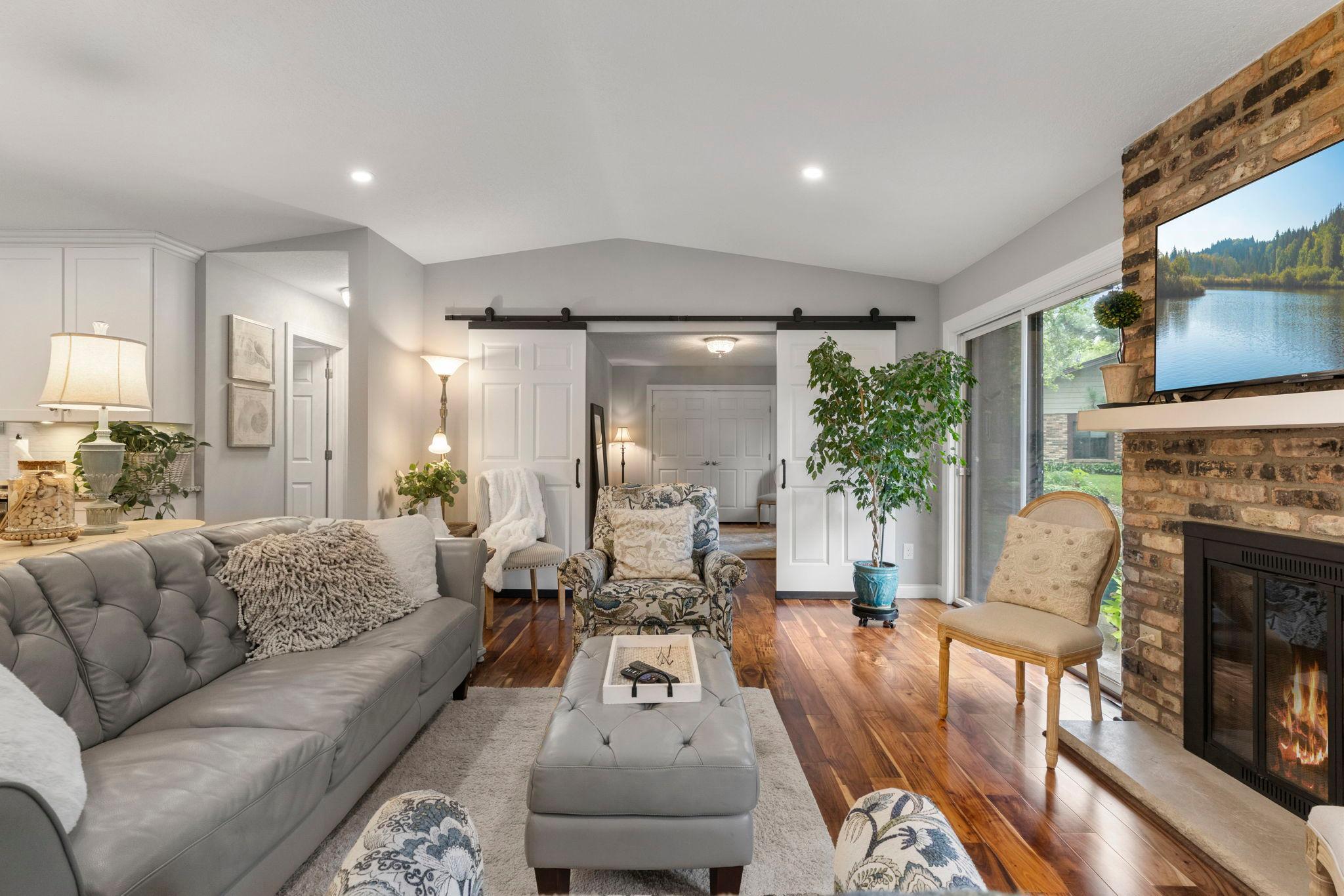 View of (TH) Side x Side at 1185 weston, Plymouth - Mike Wilen | Minnesota Team Real Estate