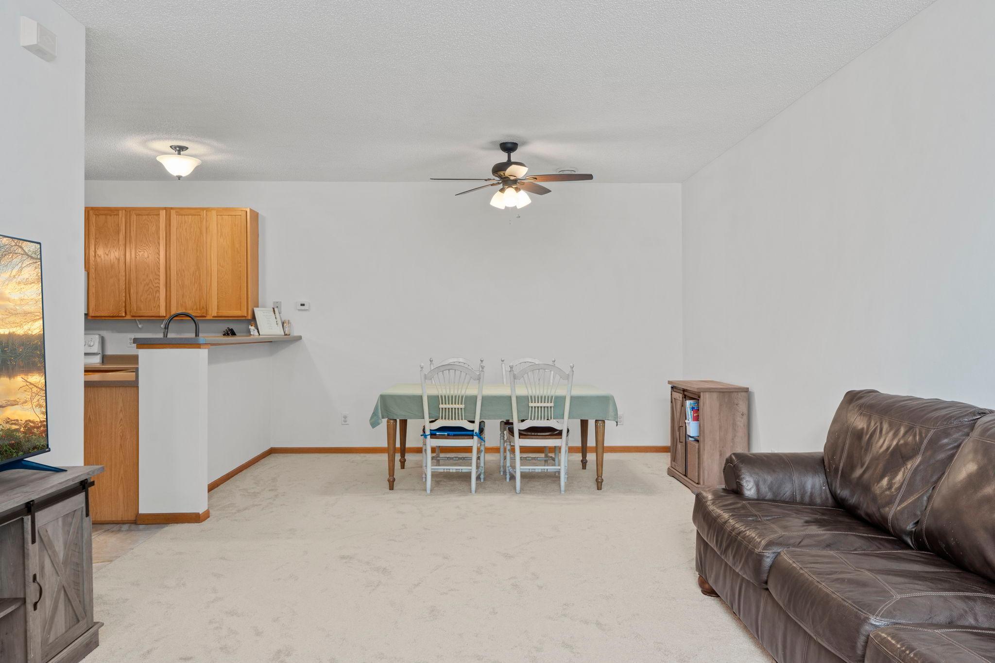 View of Residential at 624 Tamarack Trail, Farmington MN 55024, Farmington (7 of 26) - Mike Wilen | Minnesota Team Real Estate
