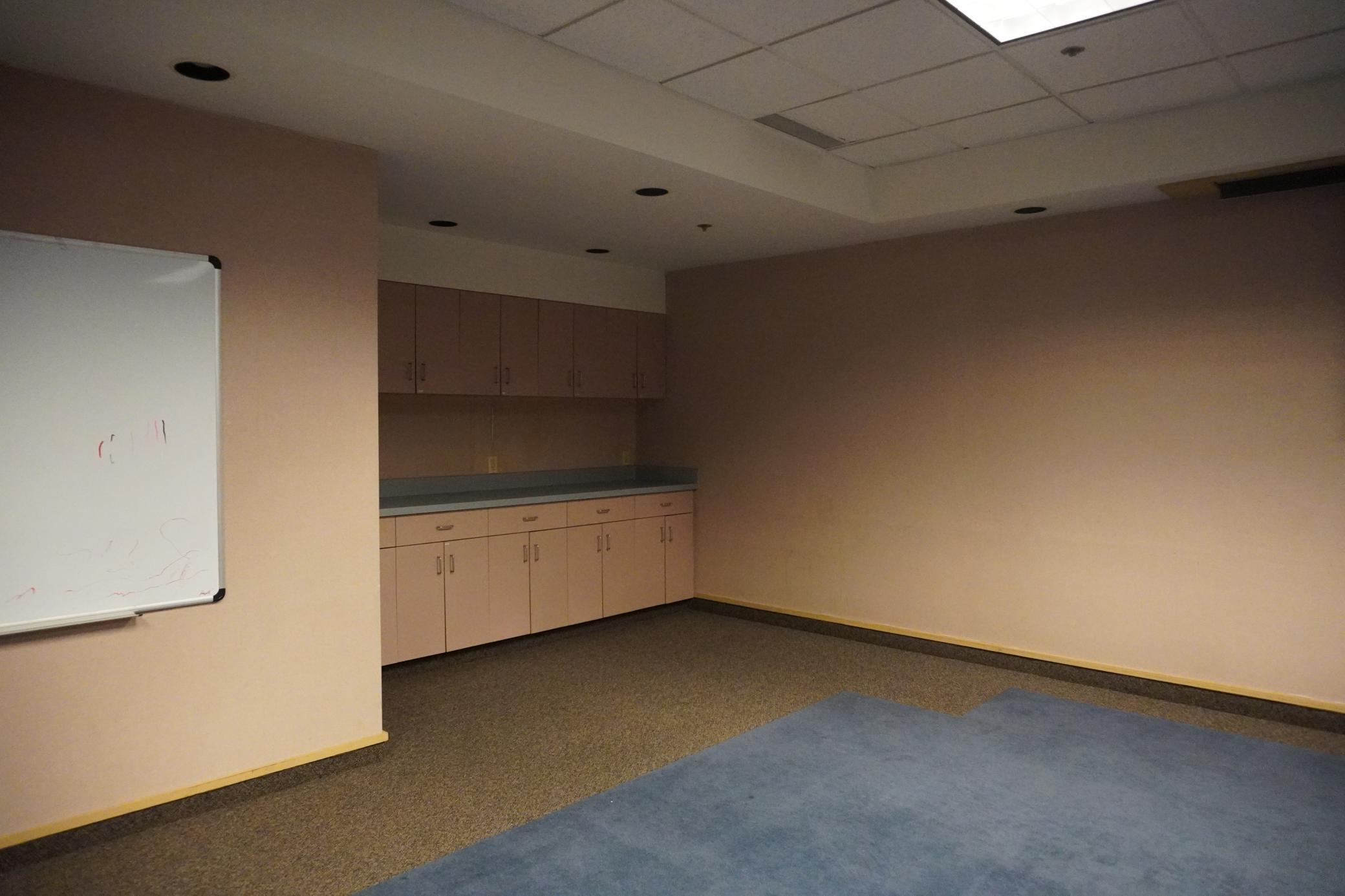 View of Commercial Sale at 414 8th Street, Minneapolis MN 55404, Minneapolis (17 of 42) - Mike Wilen | Minnesota Team Real Estate