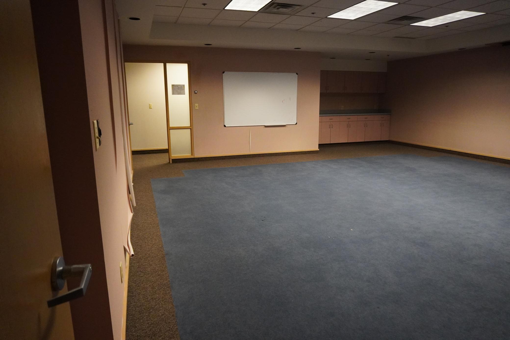View of Commercial Sale at 414 8th Street, Minneapolis MN 55404, Minneapolis (15 of 42) - Mike Wilen | Minnesota Team Real Estate