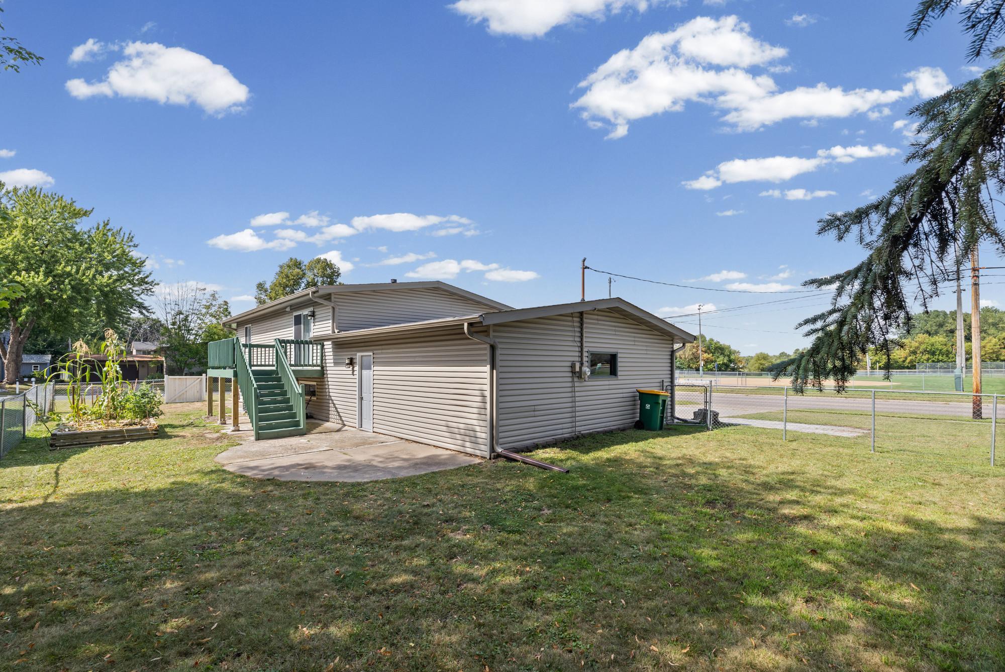 View of Residential at 8921 49th Avenue, New Hope MN 55428, New Hope (42 of 46) - Mike Wilen | Minnesota Team Real Estate