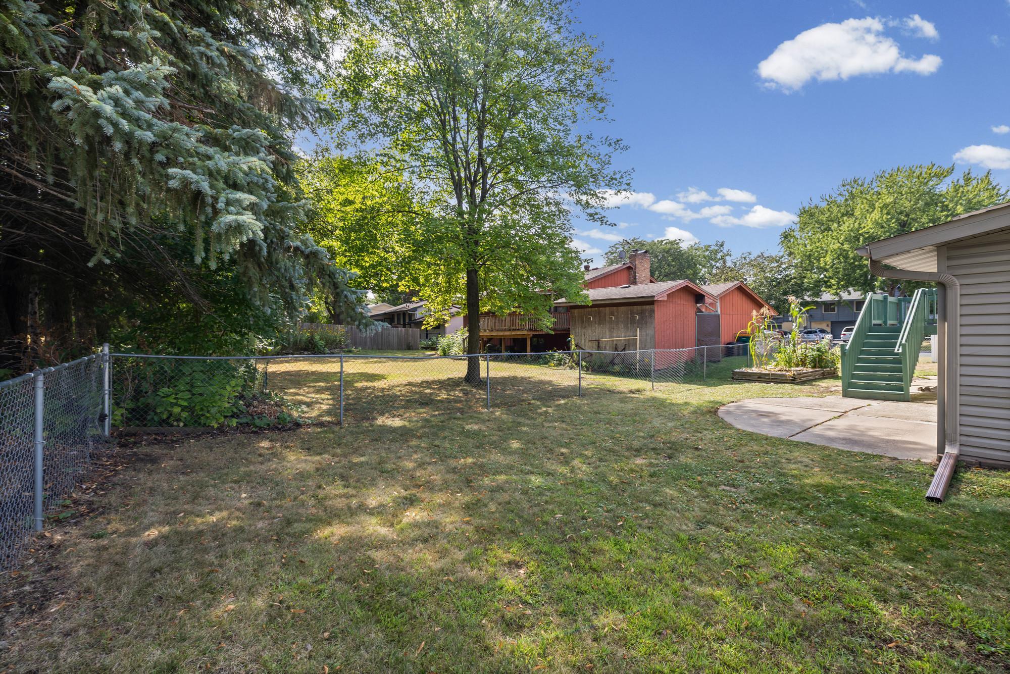 View of Residential at 8921 49th Avenue, New Hope MN 55428, New Hope (41 of 46) - Mike Wilen | Minnesota Team Real Estate