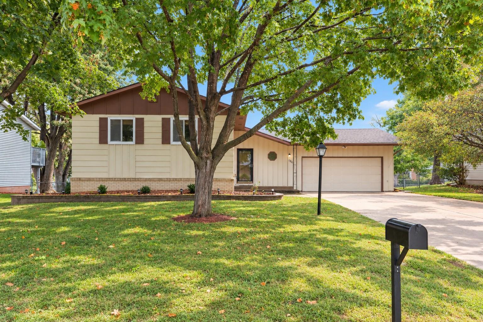View of Residential at 1326 21st Street, Hastings MN 55033, Hastings (6 of 29) - Mike Wilen | Minnesota Team Real Estate