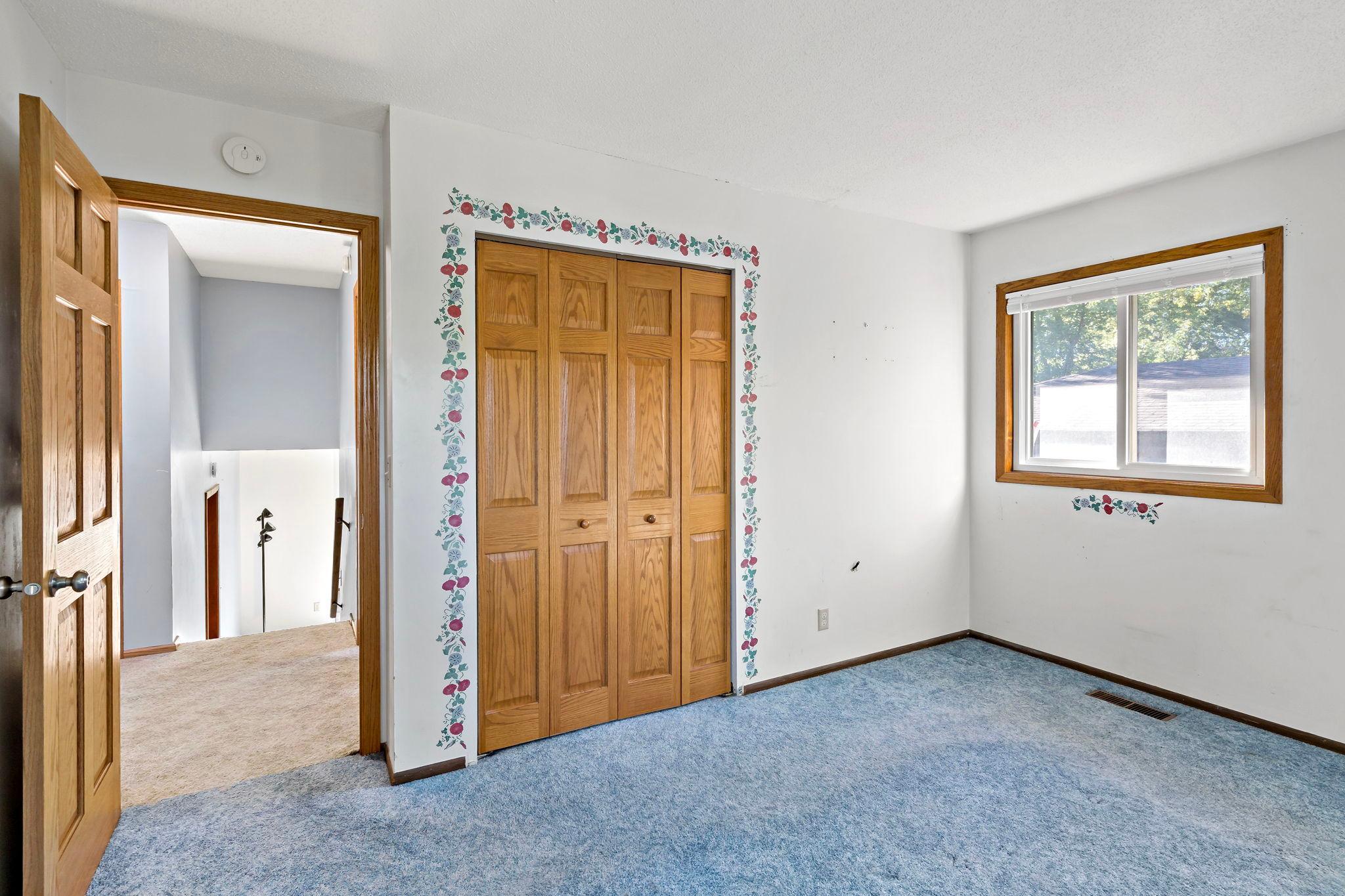 View of Residential at 2069 Ivy Street, North Saint Paul MN 55109, North Saint Paul (17 of 37) - Mike Wilen | Minnesota Team Real Estate