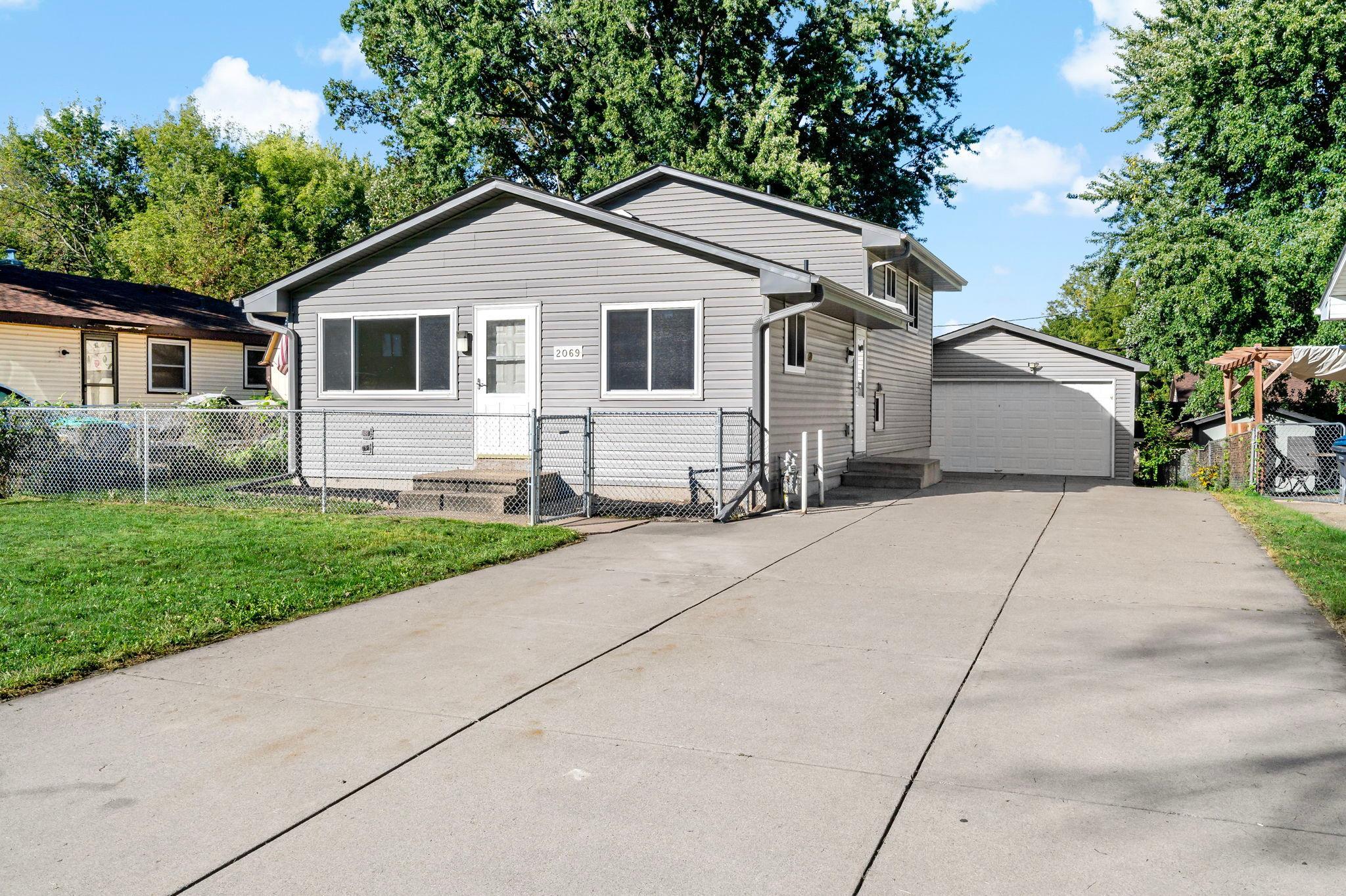 View of Residential at 2069 Ivy Street, North Saint Paul MN 55109, North Saint Paul (28 of 37) - Mike Wilen | Minnesota Team Real Estate