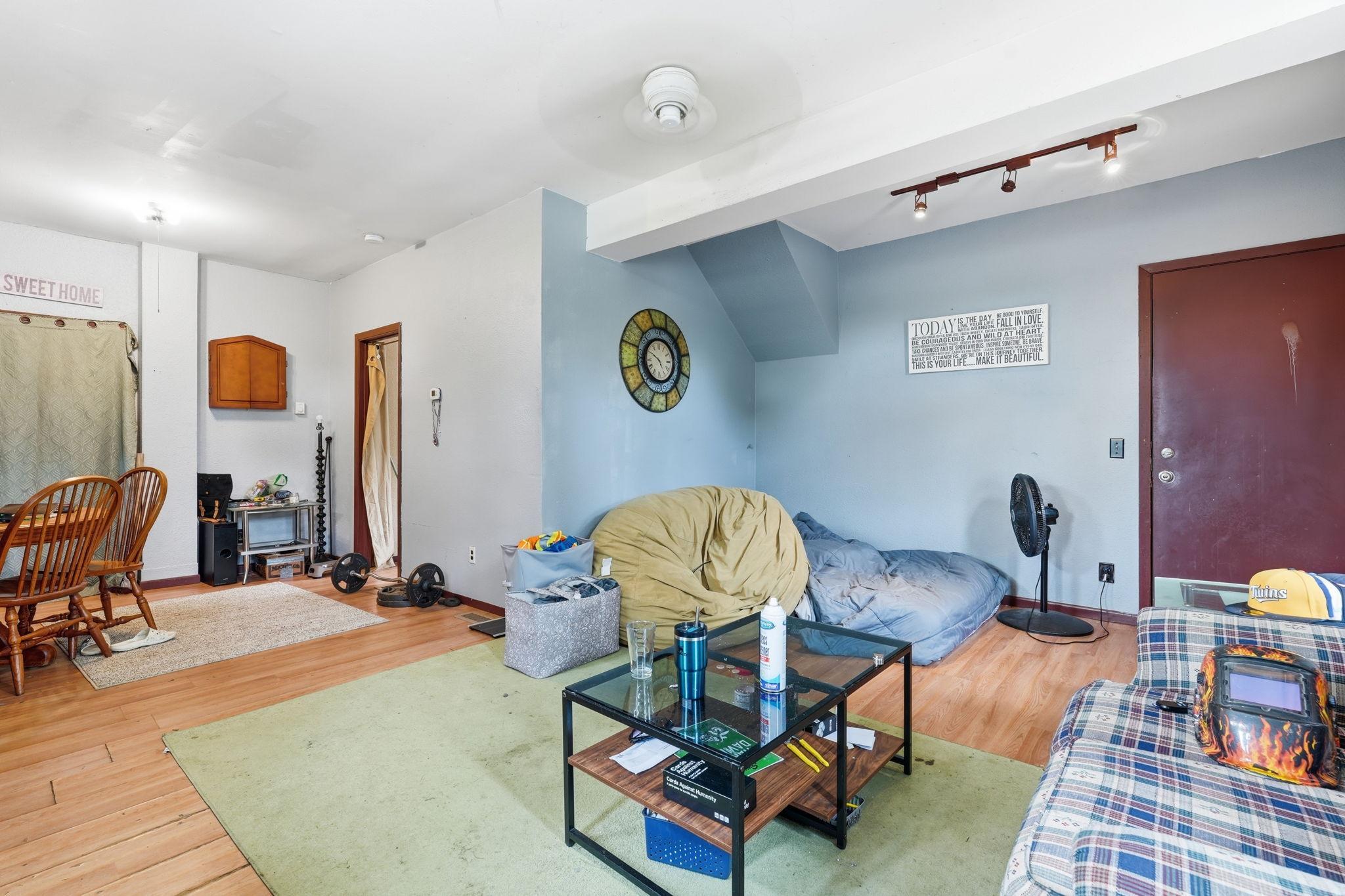 View of Residential Income at 2226 Girard Avenue, Minneapolis MN 55411, Minneapolis (14 of 22) - Mike Wilen | Minnesota Team Real Estate