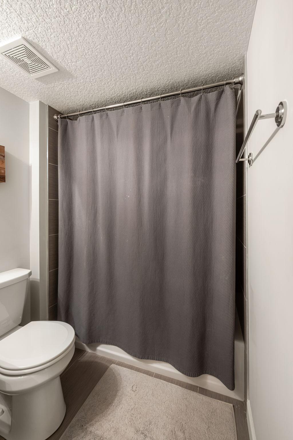 View of Residential at 5501 Girard Avenue, Minneapolis MN 55419, Minneapolis (52 of 67) - Mike Wilen | Minnesota Team Real Estate