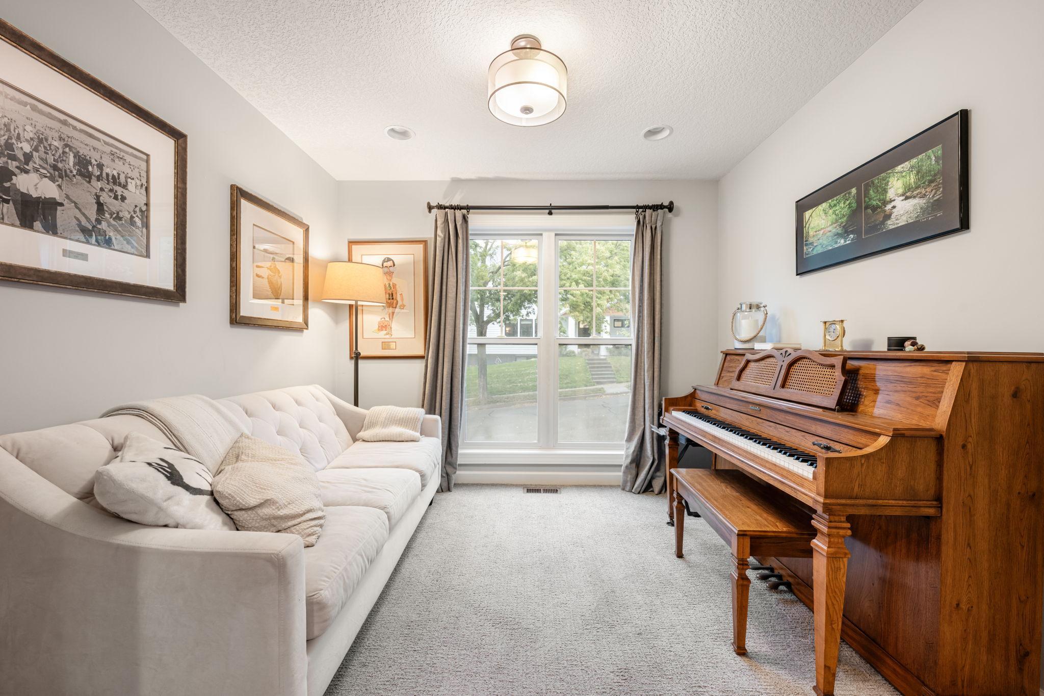 View of Residential at 5501 Girard Avenue, Minneapolis MN 55419, Minneapolis (20 of 67) - Mike Wilen | Minnesota Team Real Estate