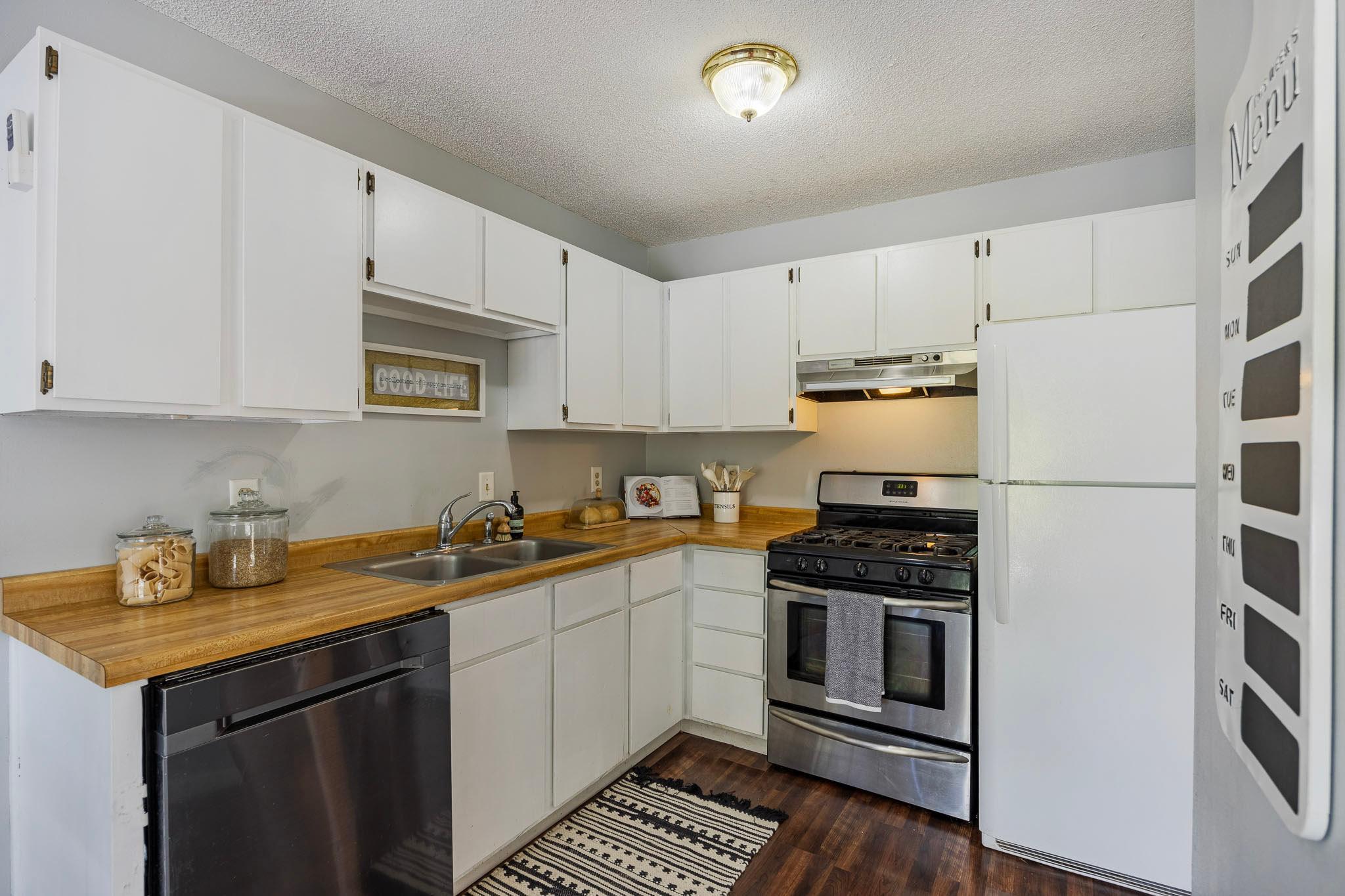 View of Residential at 2113 109th Avenue, Coon Rapids MN 55433, Coon Rapids (17 of 28) - Mike Wilen | Minnesota Team Real Estate
