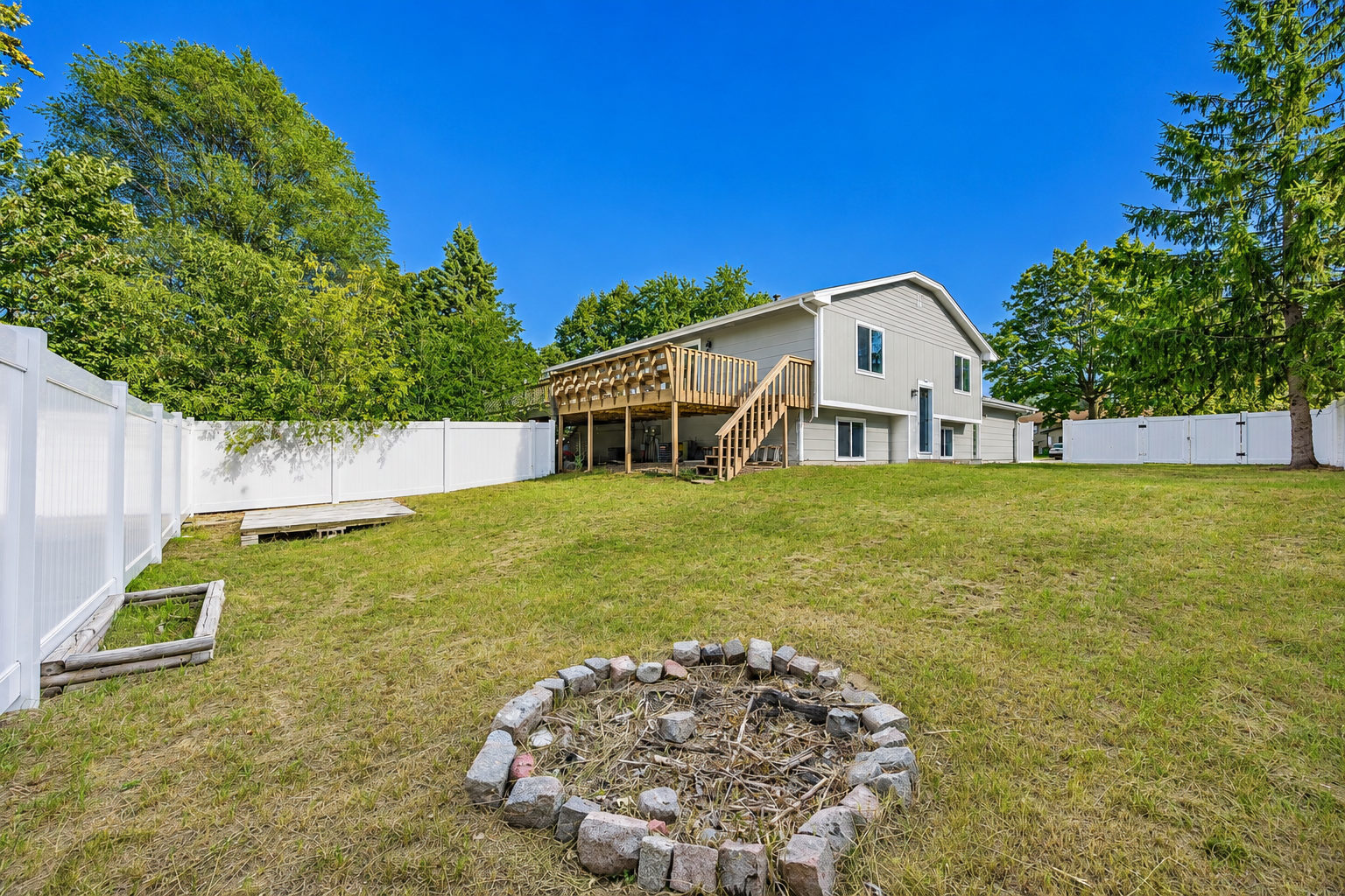 View of Residential at 2113 109th Avenue, Coon Rapids MN 55433, Coon Rapids (9 of 28) - Mike Wilen | Minnesota Team Real Estate