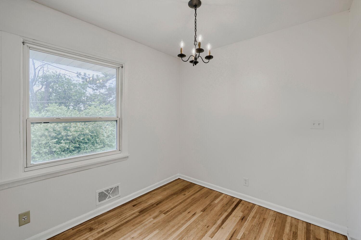 View of Residential at 1366 Colonial Drive #1366, Roseville MN 55113, Roseville (20 of 32) - Mike Wilen | Minnesota Team Real Estate