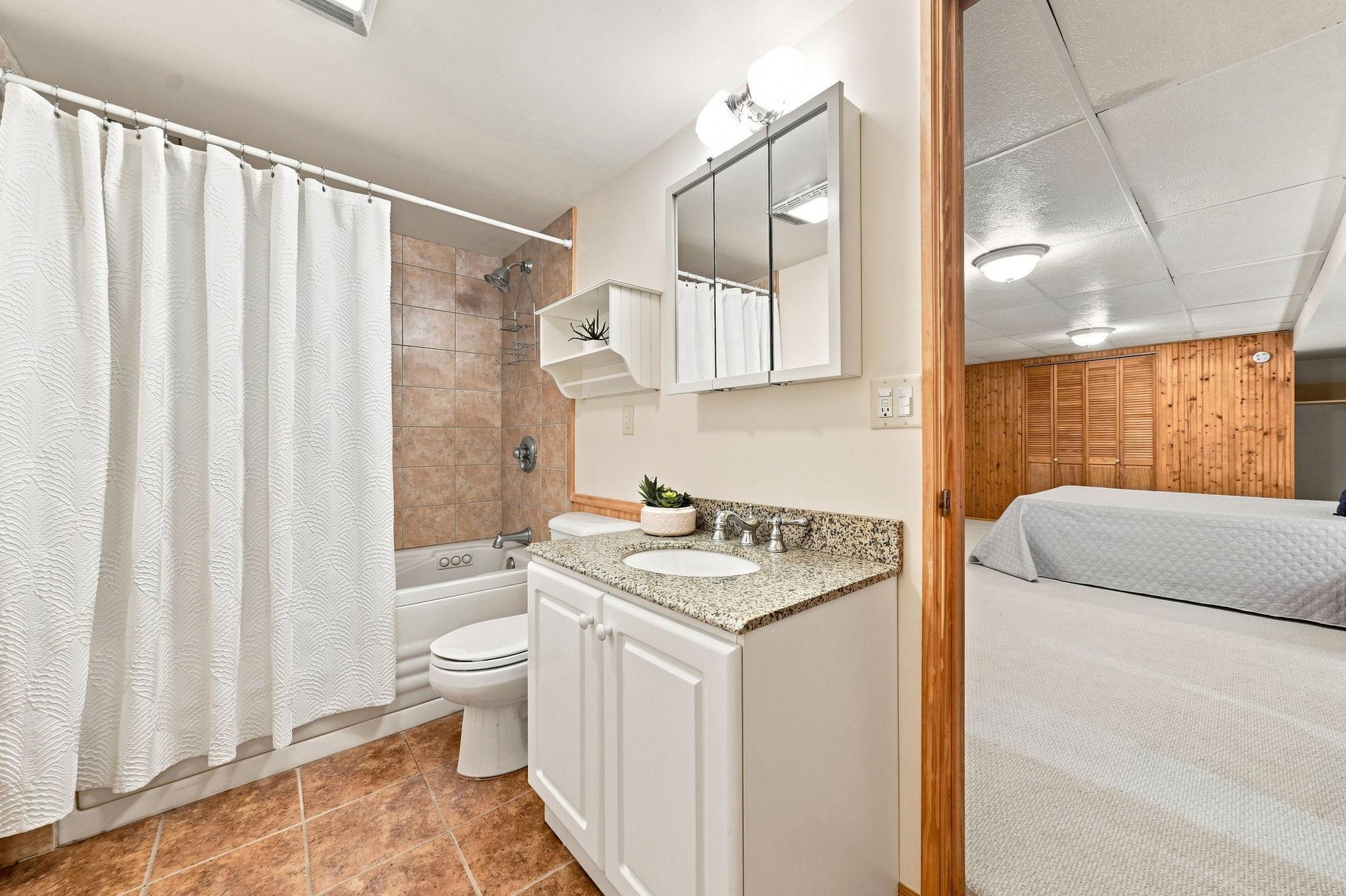 View of Residential at 619 Birchwood Avenue, White Bear Lake MN 55110, White Bear Lake (29 of 35) - Mike Wilen | Minnesota Team Real Estate