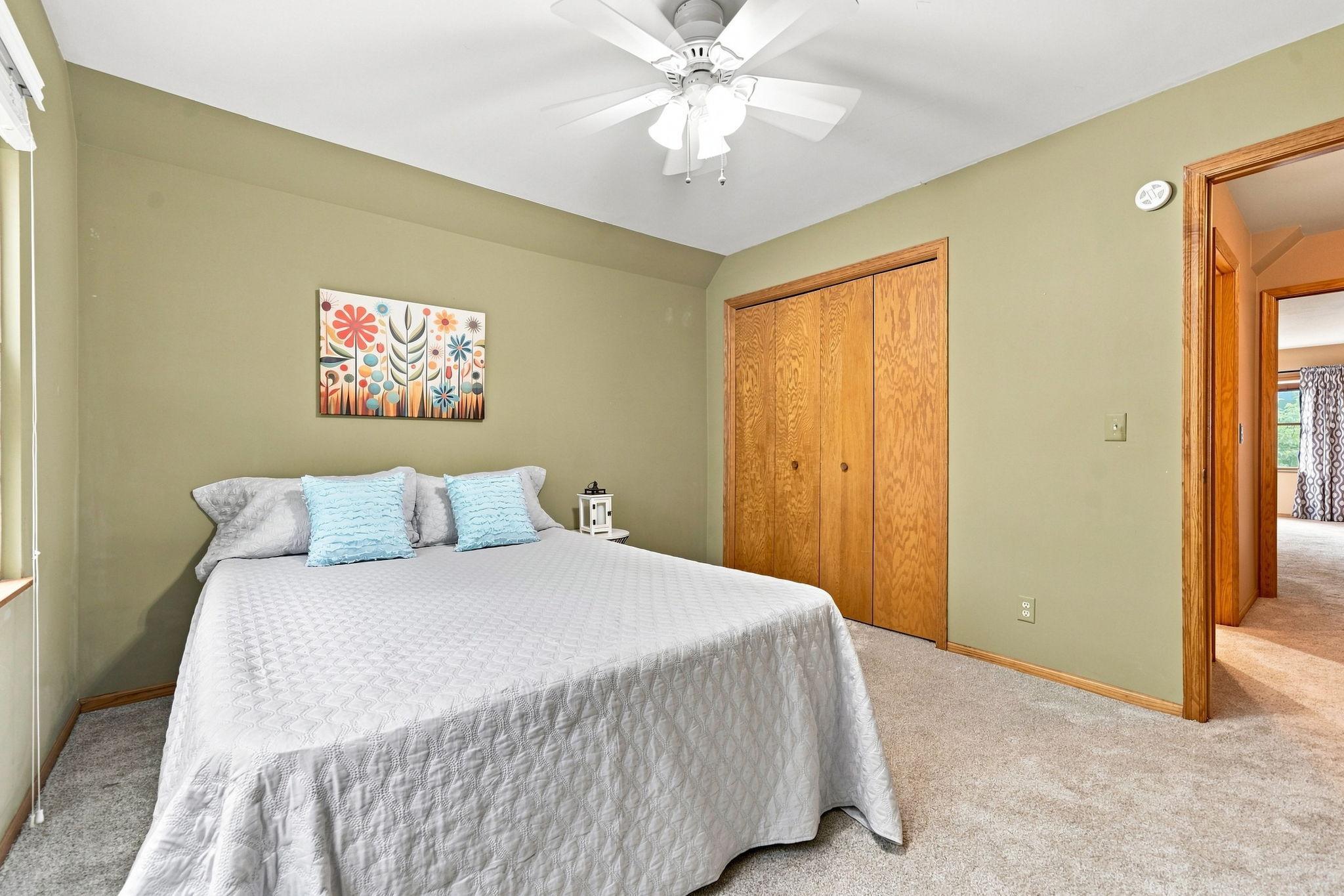 View of Residential at 619 Birchwood Avenue, White Bear Lake MN 55110, White Bear Lake (19 of 35) - Mike Wilen | Minnesota Team Real Estate