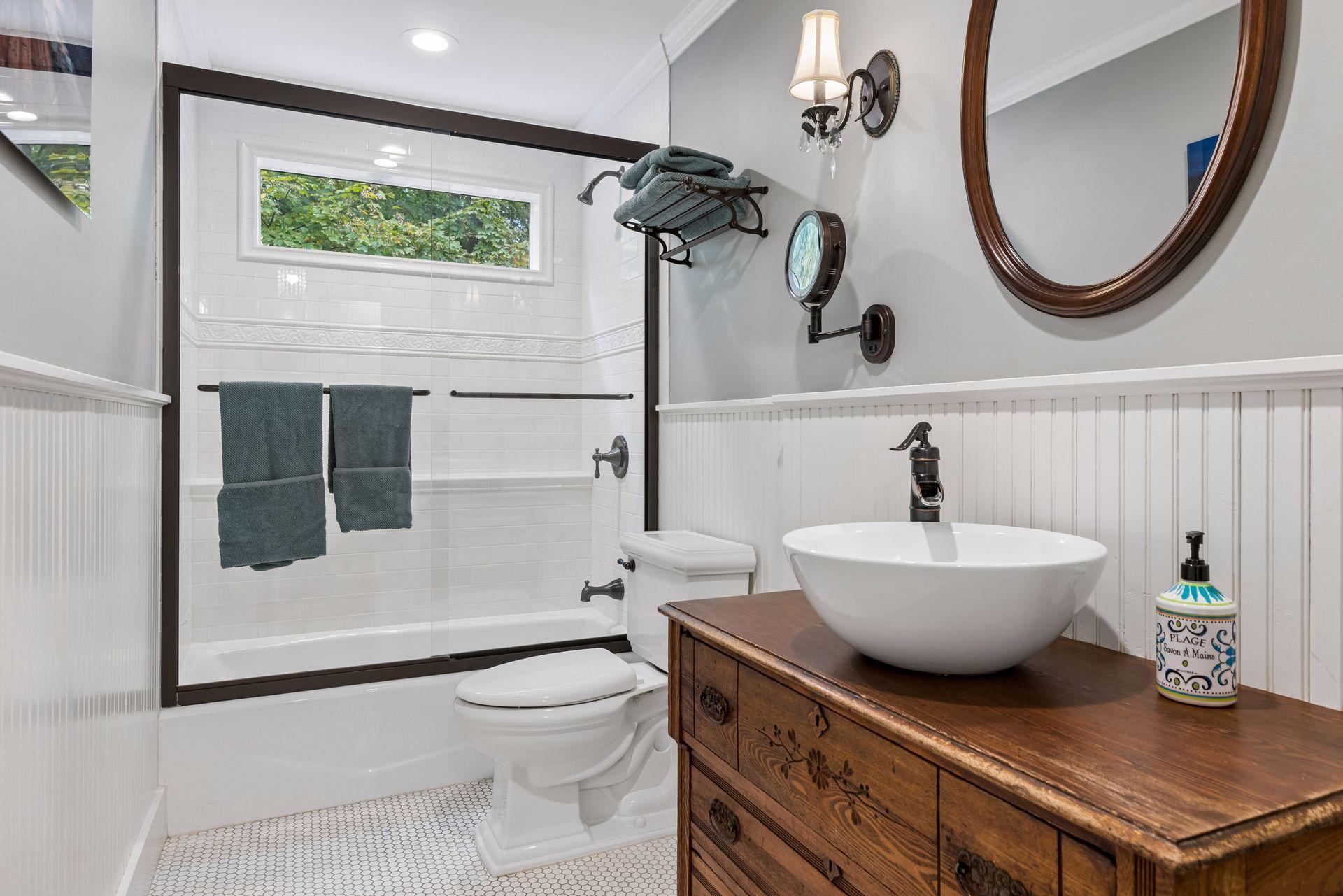 View of Residential at 18508 Ridgewood Road, Minnetonka MN 55391, Minnetonka (77 of 90) - Mike Wilen | Minnesota Team Real Estate