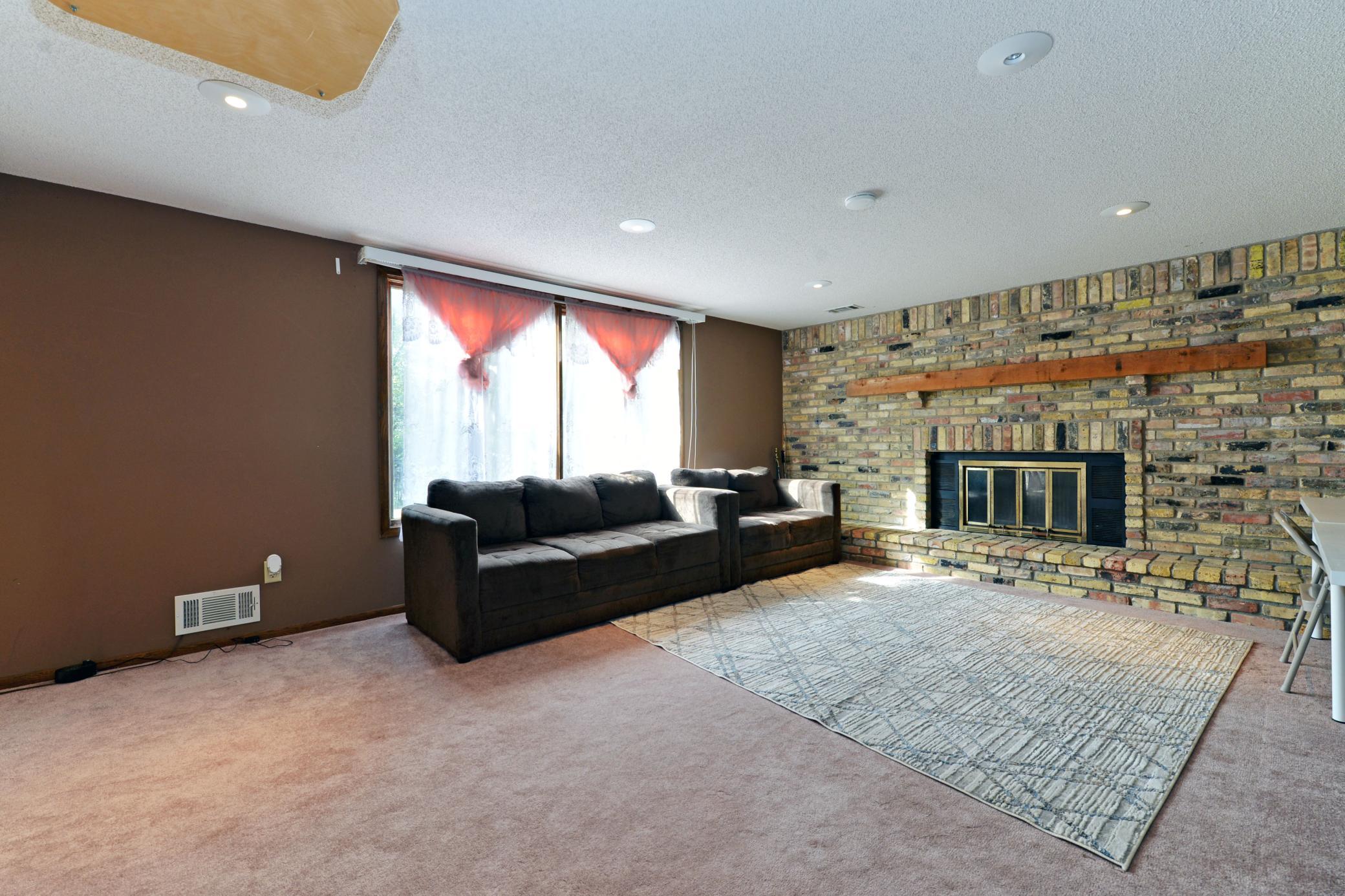 View of Residential at 11963 Evergreen Street, Coon Rapids MN 55448, Coon Rapids (27 of 51) - Mike Wilen | Minnesota Team Real Estate
