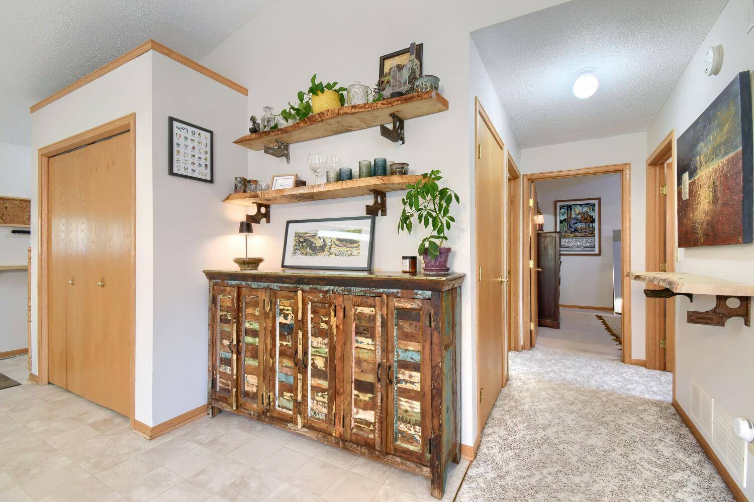 View of Residential at 828 Woodland Drive, Mahtomedi MN 55115, Mahtomedi (3 of 28) - Mike Wilen | Minnesota Team Real Estate