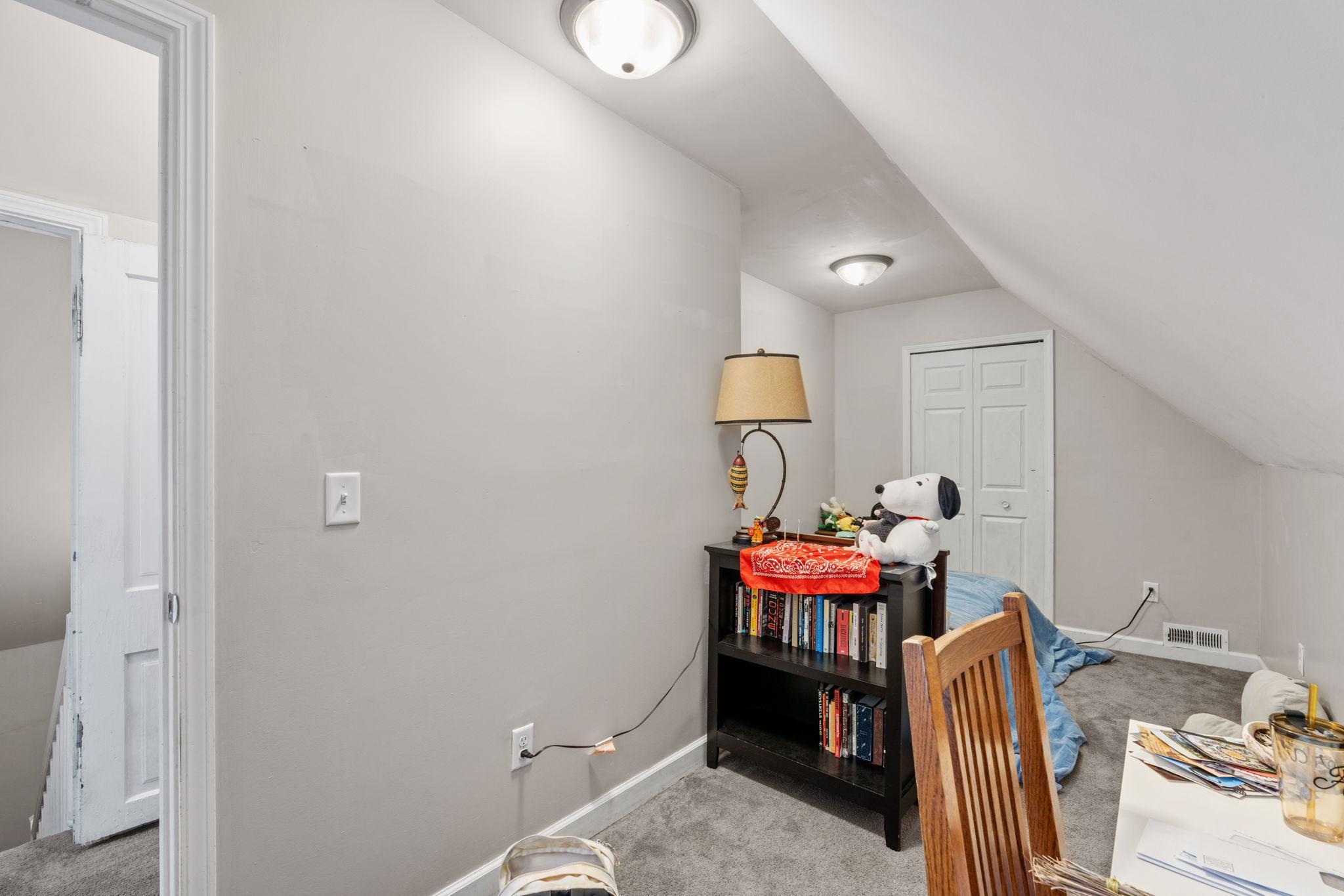 View of Residential Income at 3322 Clinton Avenue, Minneapolis MN 55408, Minneapolis (25 of 39) - Mike Wilen | Minnesota Team Real Estate