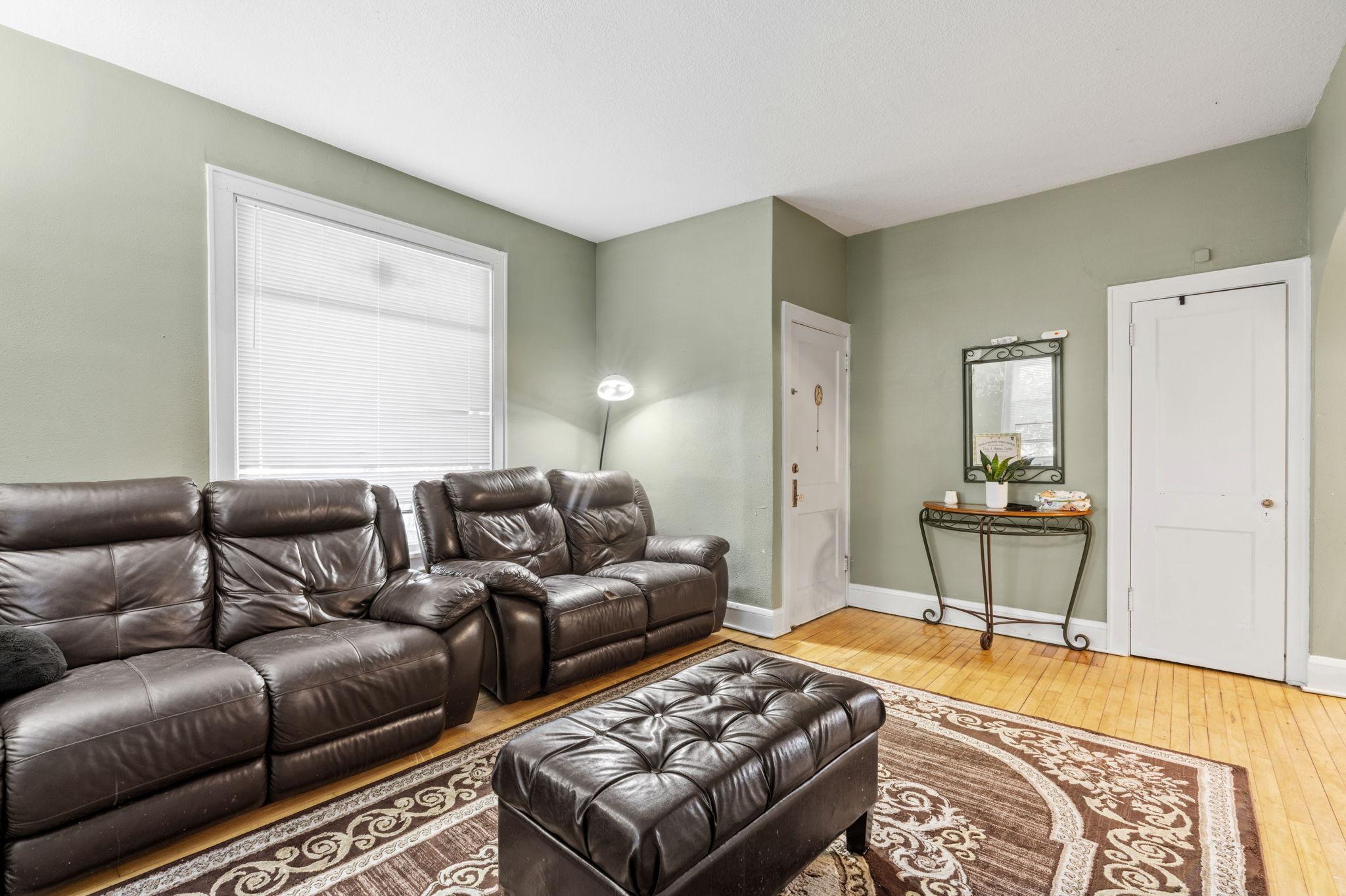 View of Residential Income at 3322 Clinton Avenue, Minneapolis MN 55408, Minneapolis (5 of 39) - Mike Wilen | Minnesota Team Real Estate