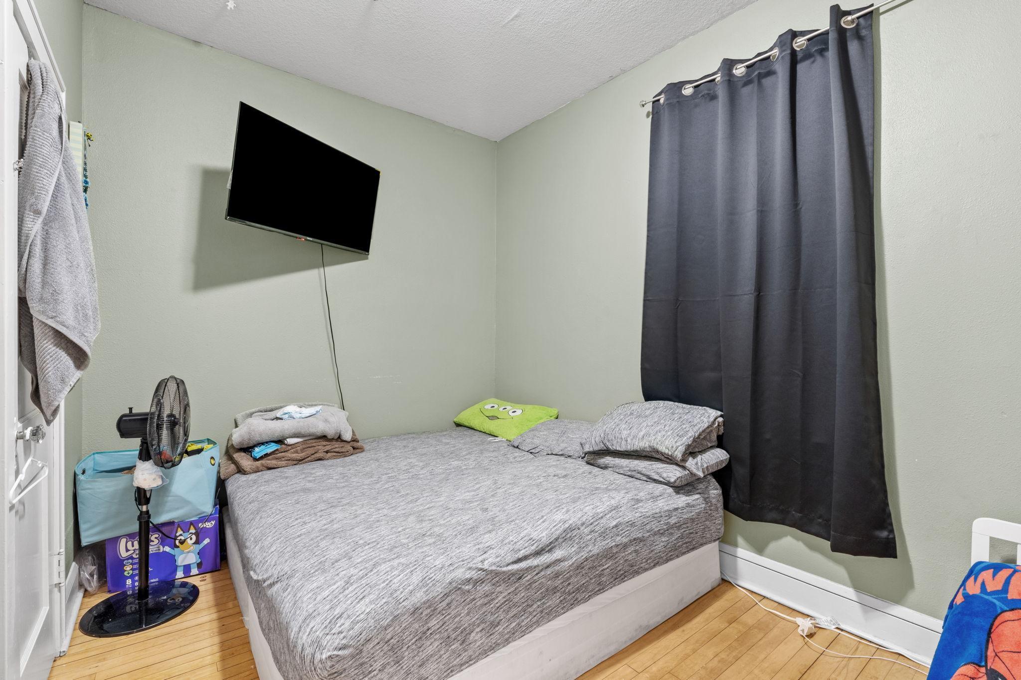 View of Residential Income at 3322 Clinton Avenue, Minneapolis MN 55408, Minneapolis (16 of 39) - Mike Wilen | Minnesota Team Real Estate