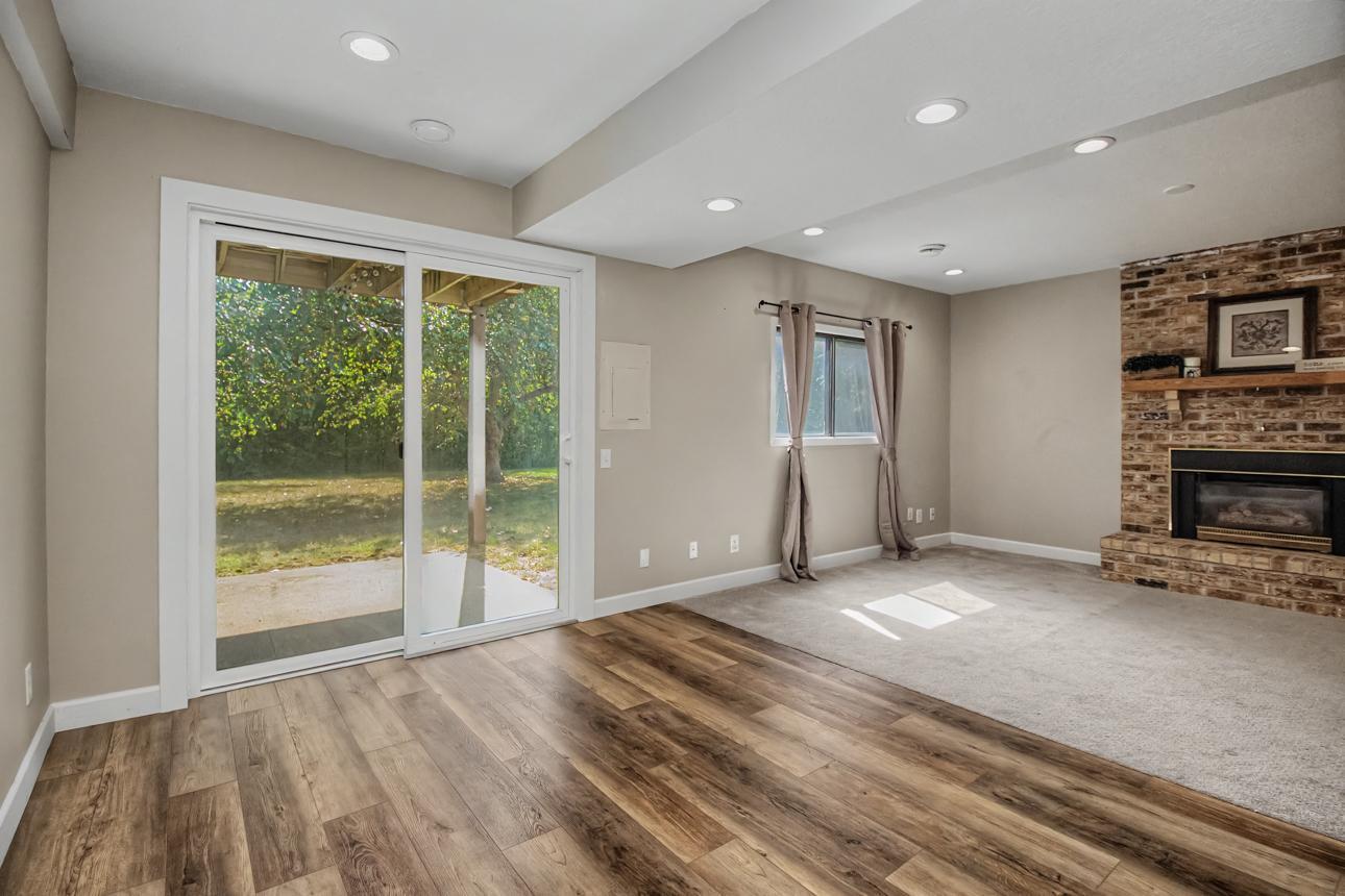 View of Residential at 2819 Wimbledon Ridge, Woodbury MN 55125, Woodbury (31 of 35) - Mike Wilen | Minnesota Team Real Estate