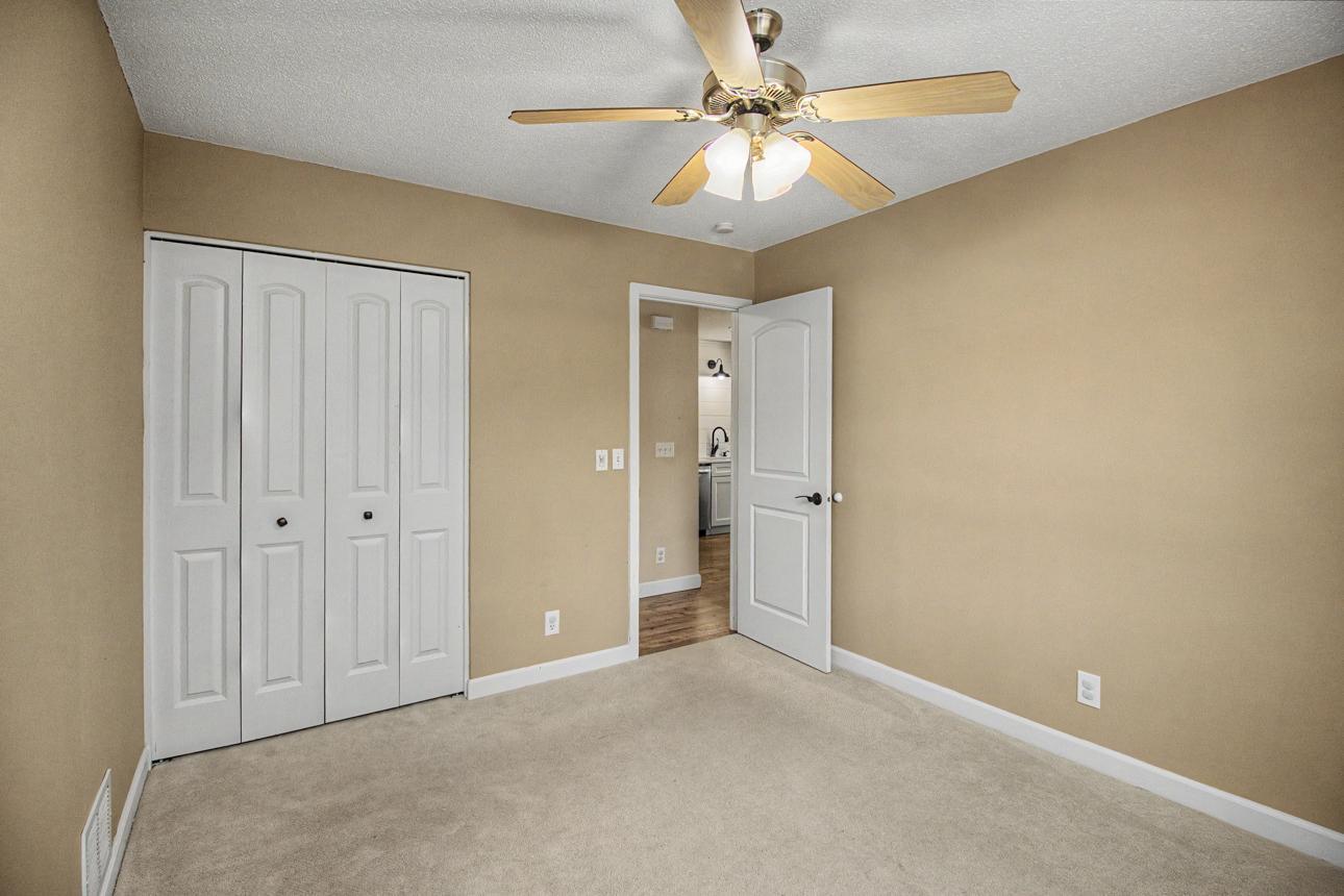 View of Residential at 2819 Wimbledon Ridge, Woodbury MN 55125, Woodbury (26 of 35) - Mike Wilen | Minnesota Team Real Estate