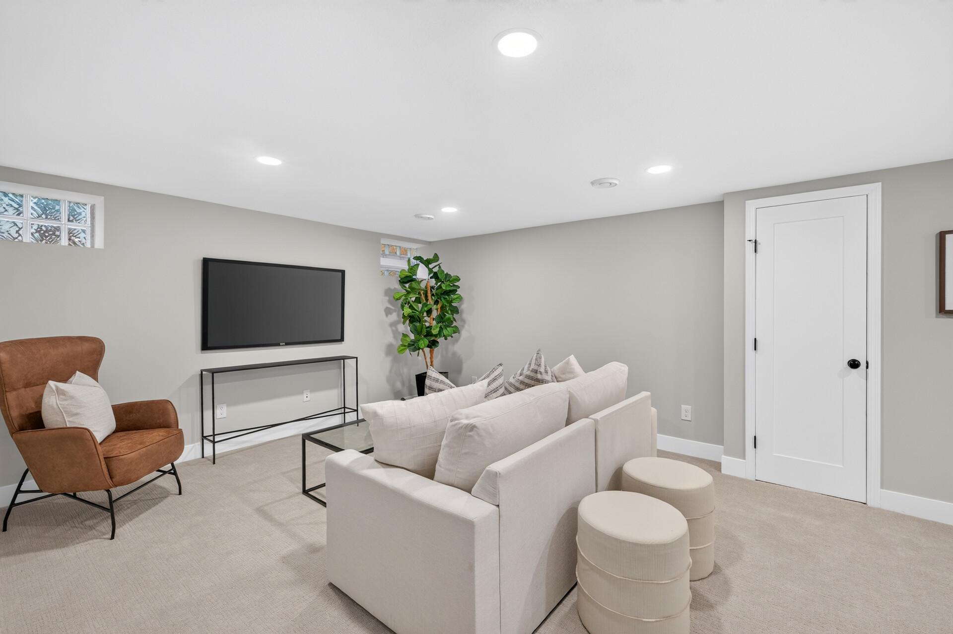 View of Residential at 6010 Goodrich Avenue, Saint Louis Park MN 55416, Saint Louis Park (40 of 68) - Mike Wilen | Minnesota Team Real Estate