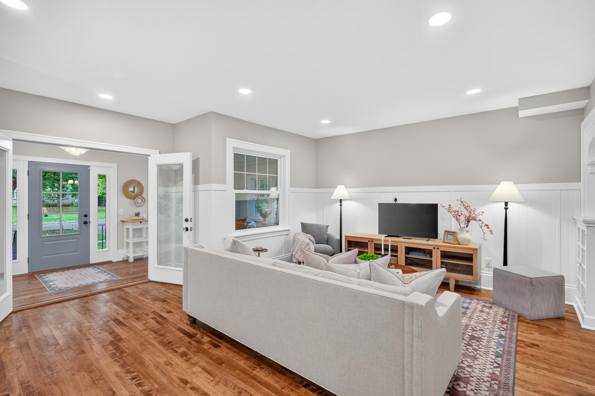 View of Residential at 6010 Goodrich Avenue, Saint Louis Park MN 55416, Saint Louis Park (8 of 68) - Mike Wilen | Minnesota Team Real Estate