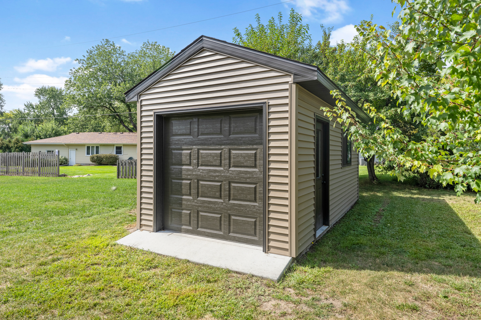 View of Residential at 1619 Constance Drive, Golden Valley MN 55422, Golden Valley (46 of 51) - Mike Wilen | Minnesota Team Real Estate