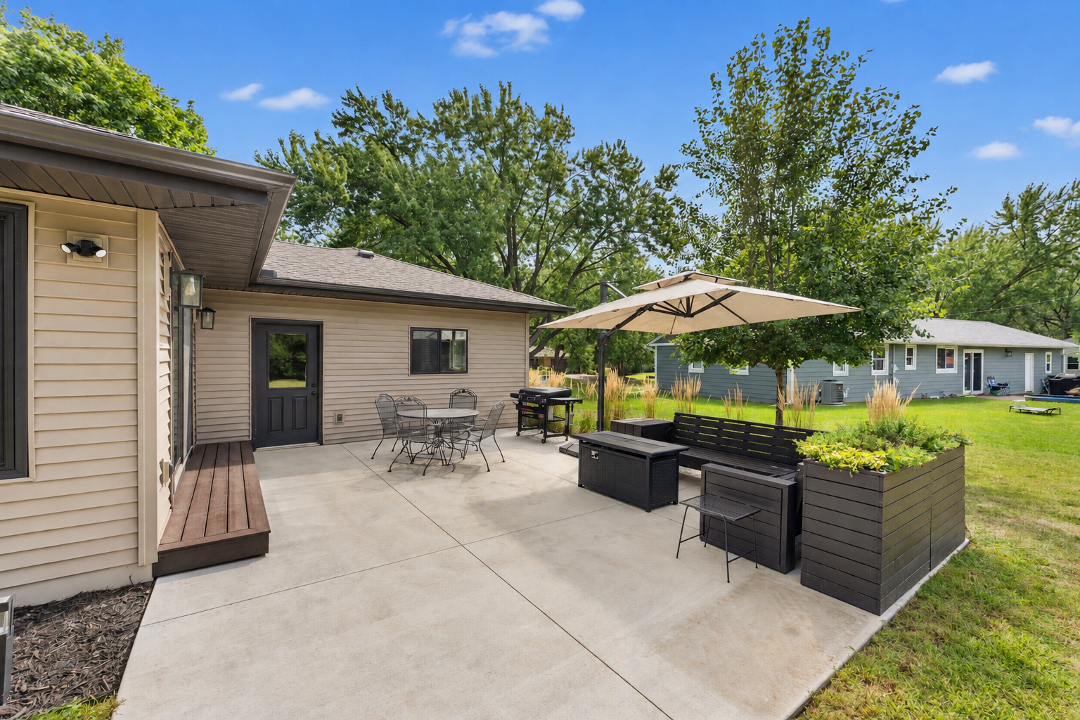 View of Residential at 1619 Constance Drive, Golden Valley MN 55422, Golden Valley (44 of 51) - Mike Wilen | Minnesota Team Real Estate