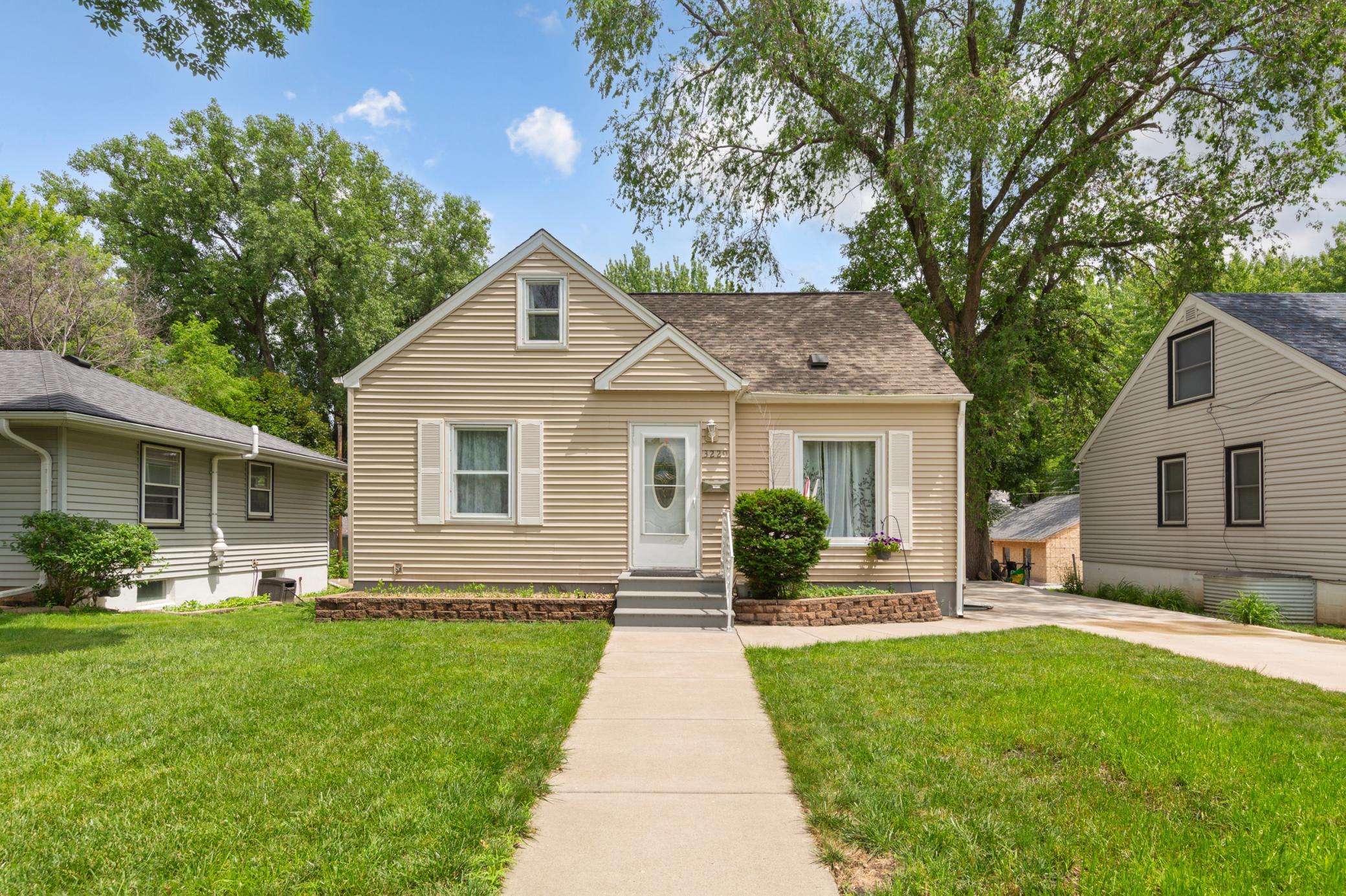View of Residential at 3229 Texas Avenue, Saint Louis Park MN 55426, Saint Louis Park (2 of 38) - Mike Wilen | Minnesota Team Real Estate