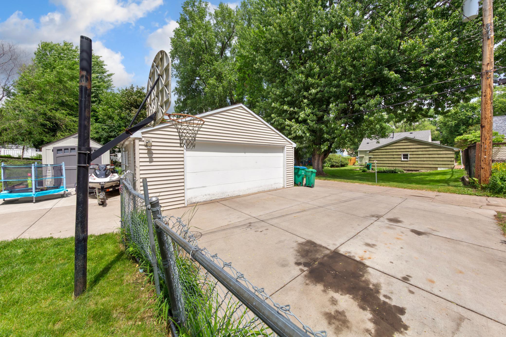 View of Residential at 3229 Texas Avenue, Saint Louis Park MN 55426, Saint Louis Park (11 of 38) - Mike Wilen | Minnesota Team Real Estate