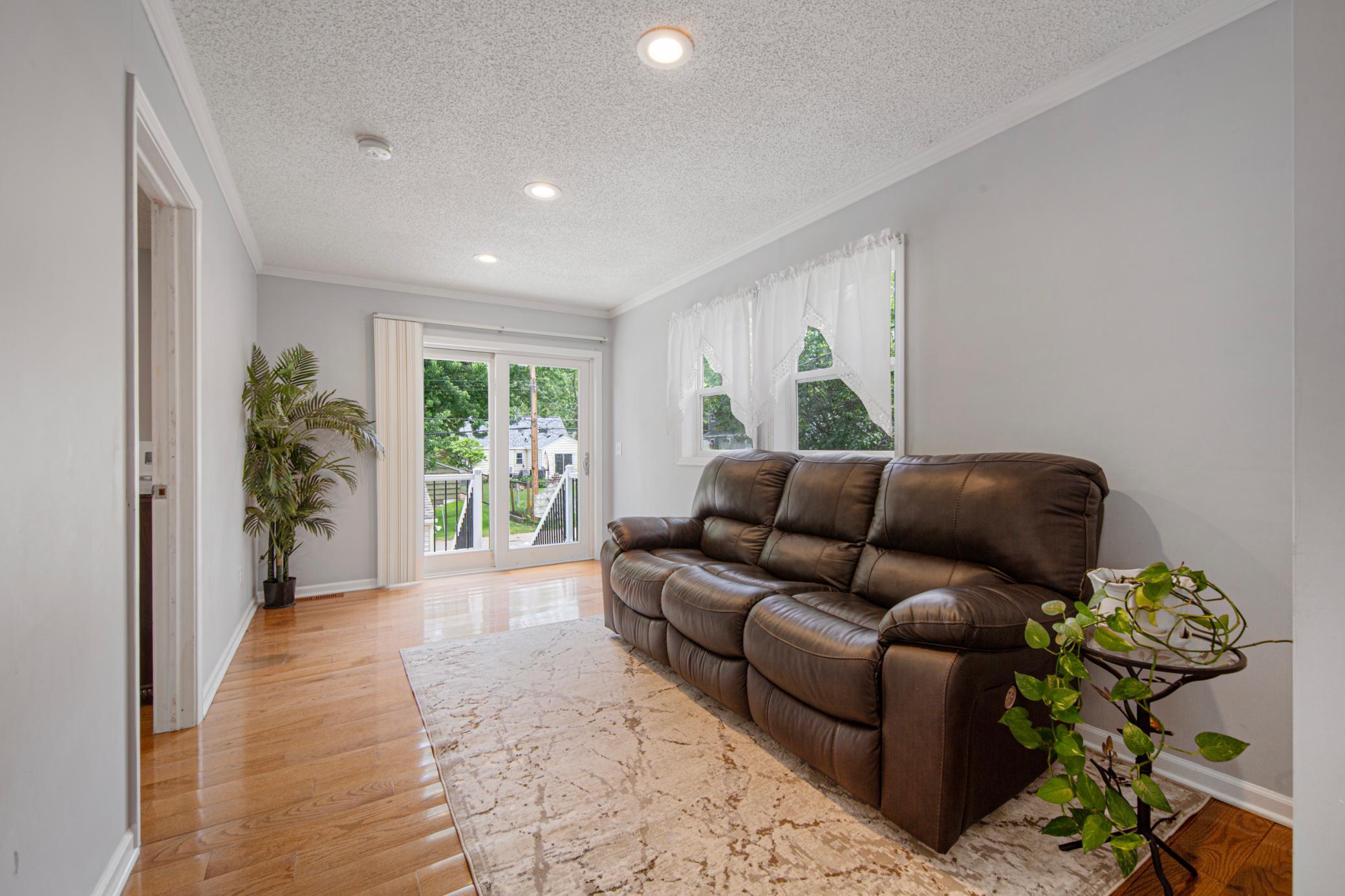 View of Residential at 3229 Texas Avenue, Saint Louis Park MN 55426, Saint Louis Park (21 of 38) - Mike Wilen | Minnesota Team Real Estate