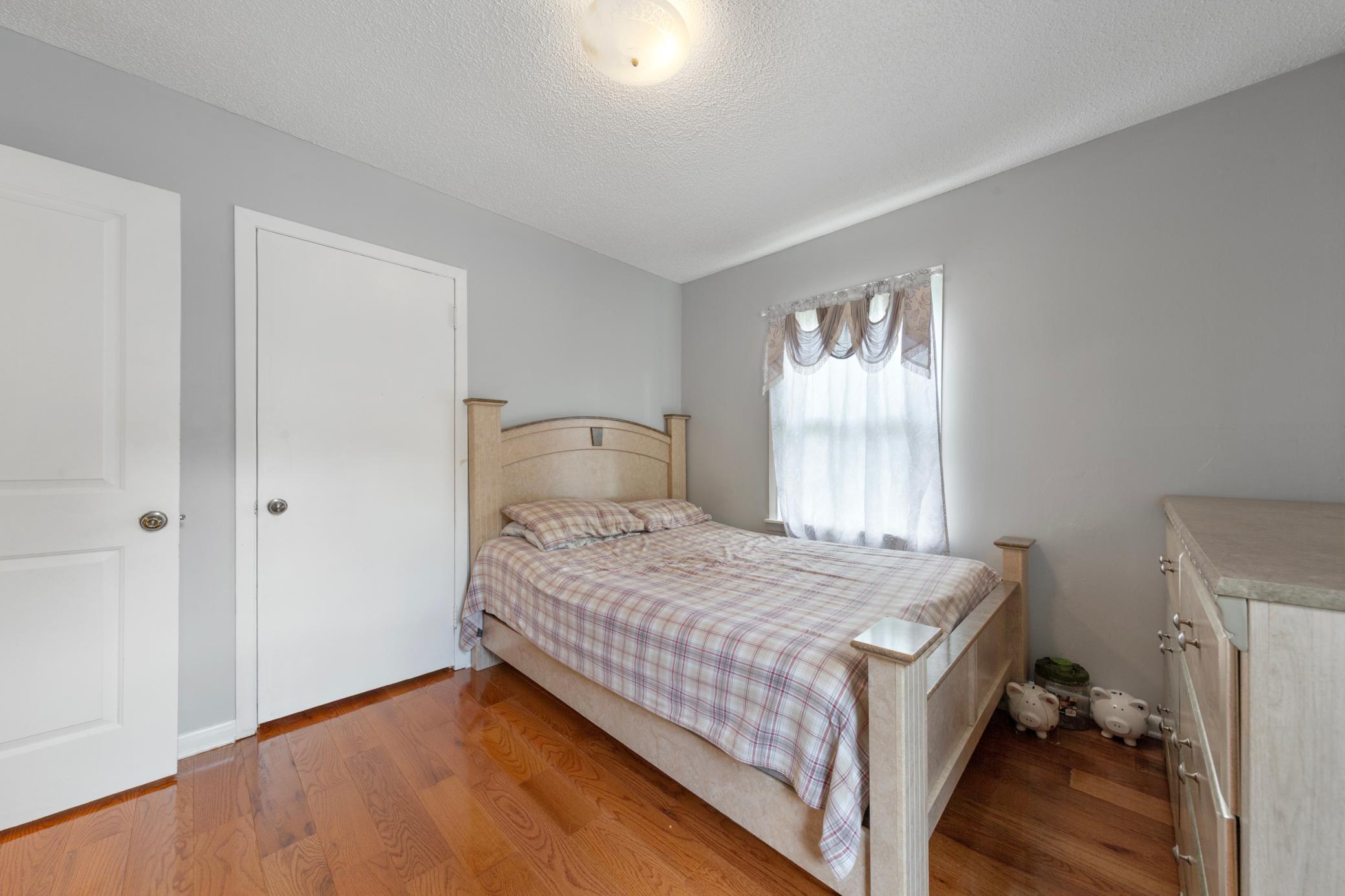 View of Residential at 3229 Texas Avenue, Saint Louis Park MN 55426, Saint Louis Park (26 of 38) - Mike Wilen | Minnesota Team Real Estate
