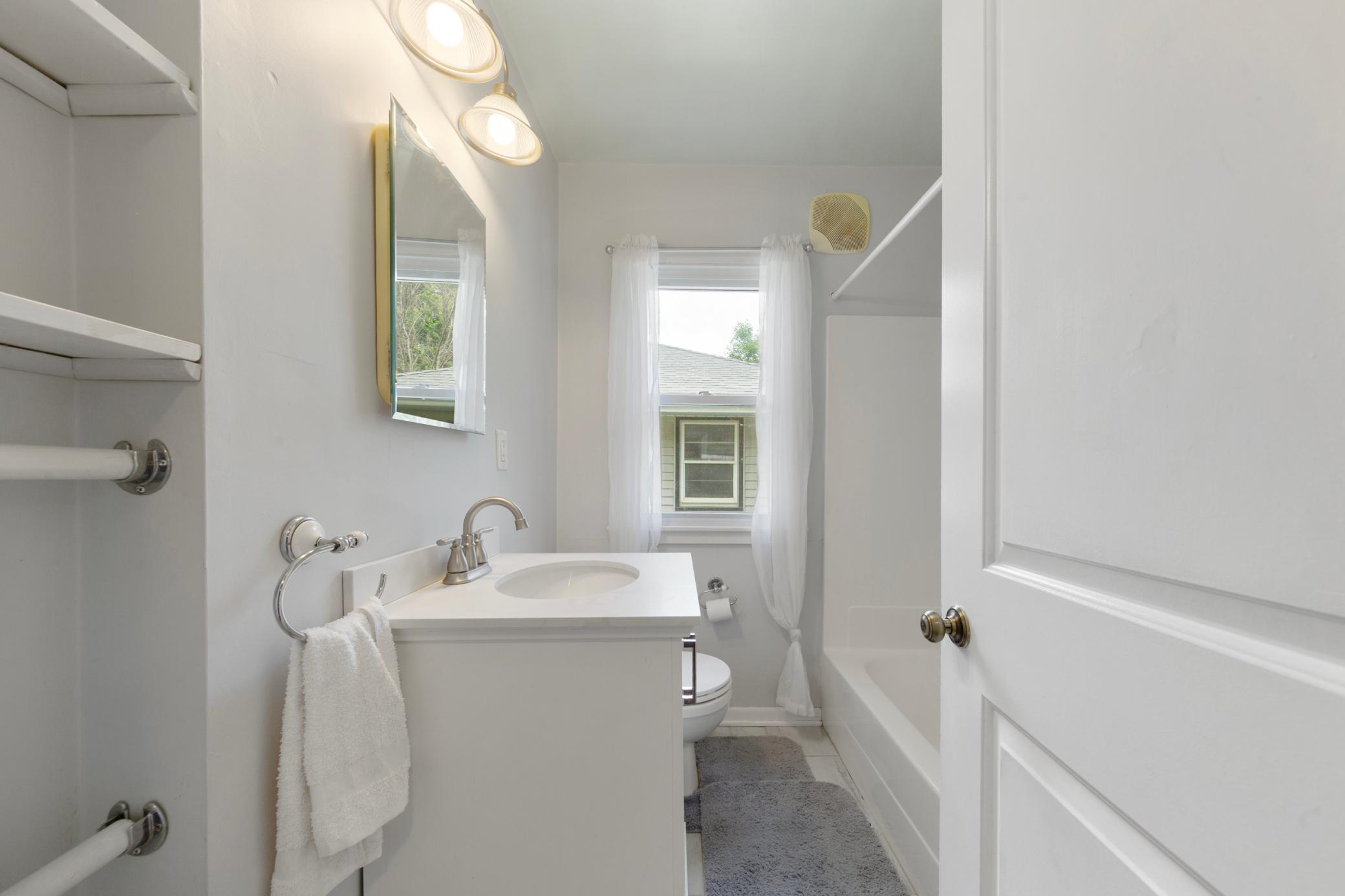 View of Residential at 3229 Texas Avenue, Saint Louis Park MN 55426, Saint Louis Park (27 of 38) - Mike Wilen | Minnesota Team Real Estate