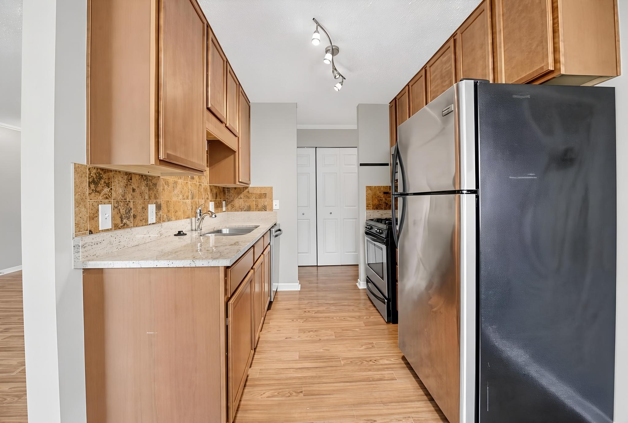 View of Residential at 3540 Hennepin Avenue #324, Minneapolis MN 55408, Minneapolis (8 of 16) - Mike Wilen | Minnesota Team Real Estate