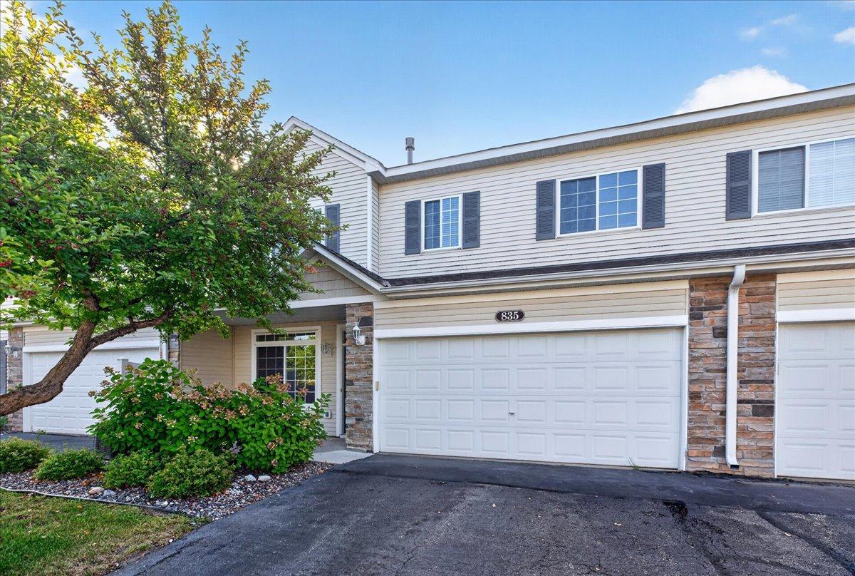 View of Residential at 835 Willow Glen Court, Buffalo MN 55313, Buffalo (3 of 33) - Mike Wilen | Minnesota Team Real Estate