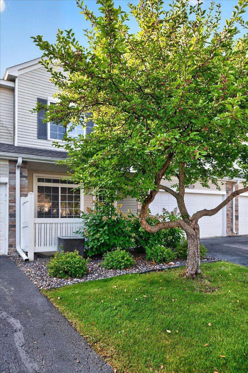 View of Residential at 835 Willow Glen Court, Buffalo MN 55313, Buffalo (7 of 33) - Mike Wilen | Minnesota Team Real Estate