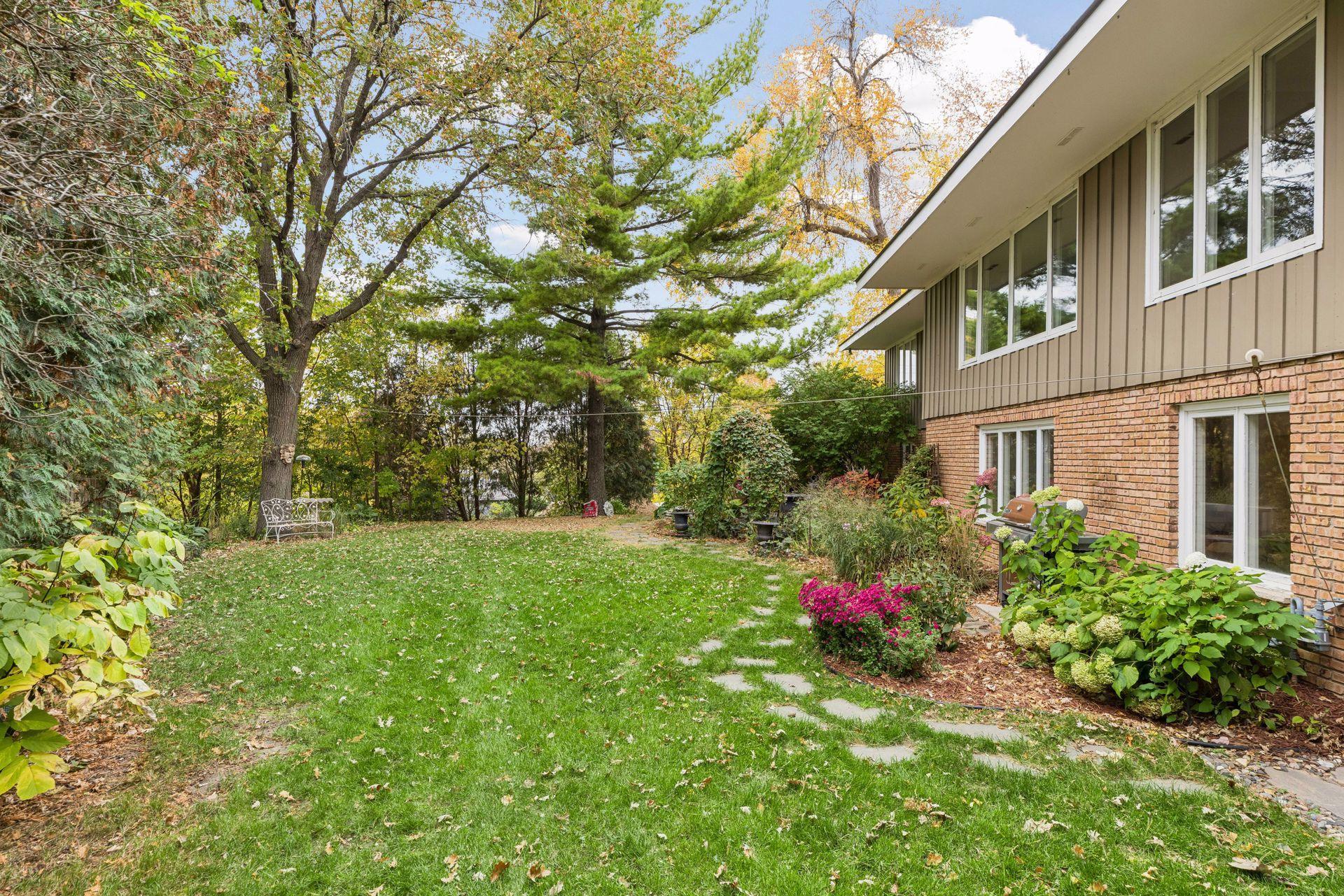 View of Residential at 6400 Mildred Avenue, Edina MN 55439, Edina (49 of 86) - Mike Wilen | Minnesota Team Real Estate