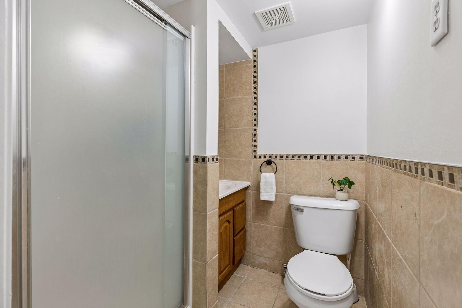 View of Residential at 6400 Mildred Avenue, Edina MN 55439, Edina (43 of 86) - Mike Wilen | Minnesota Team Real Estate